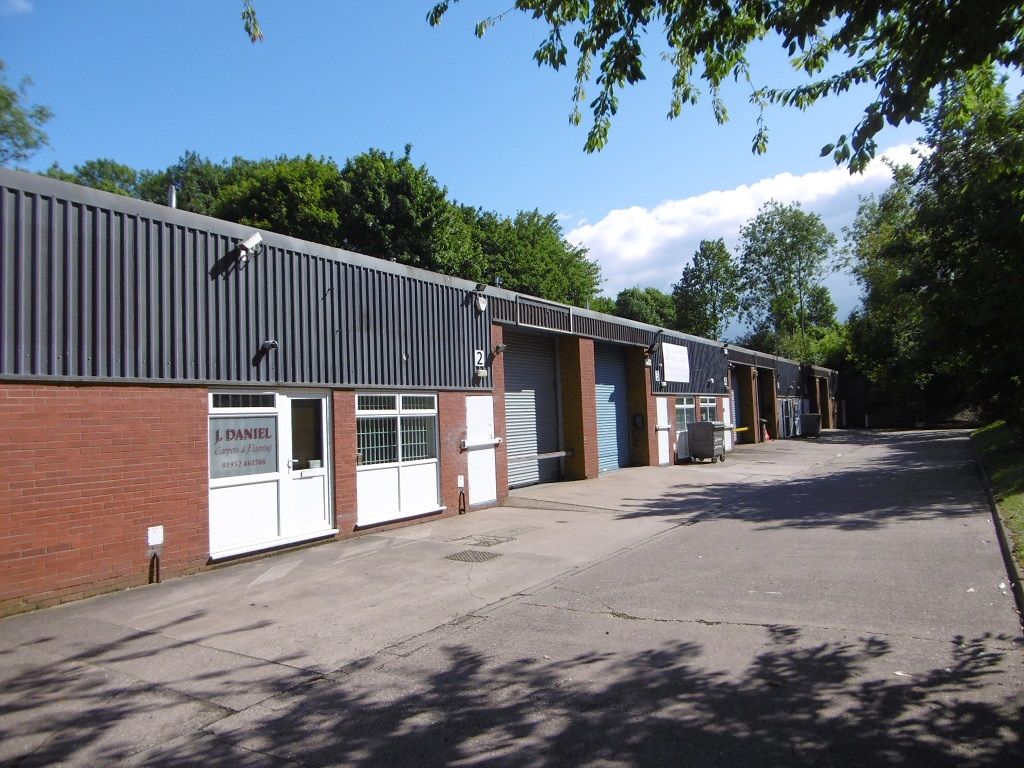 Light industrial to let in Old Smithfield Industrial Estate, Shifnal
