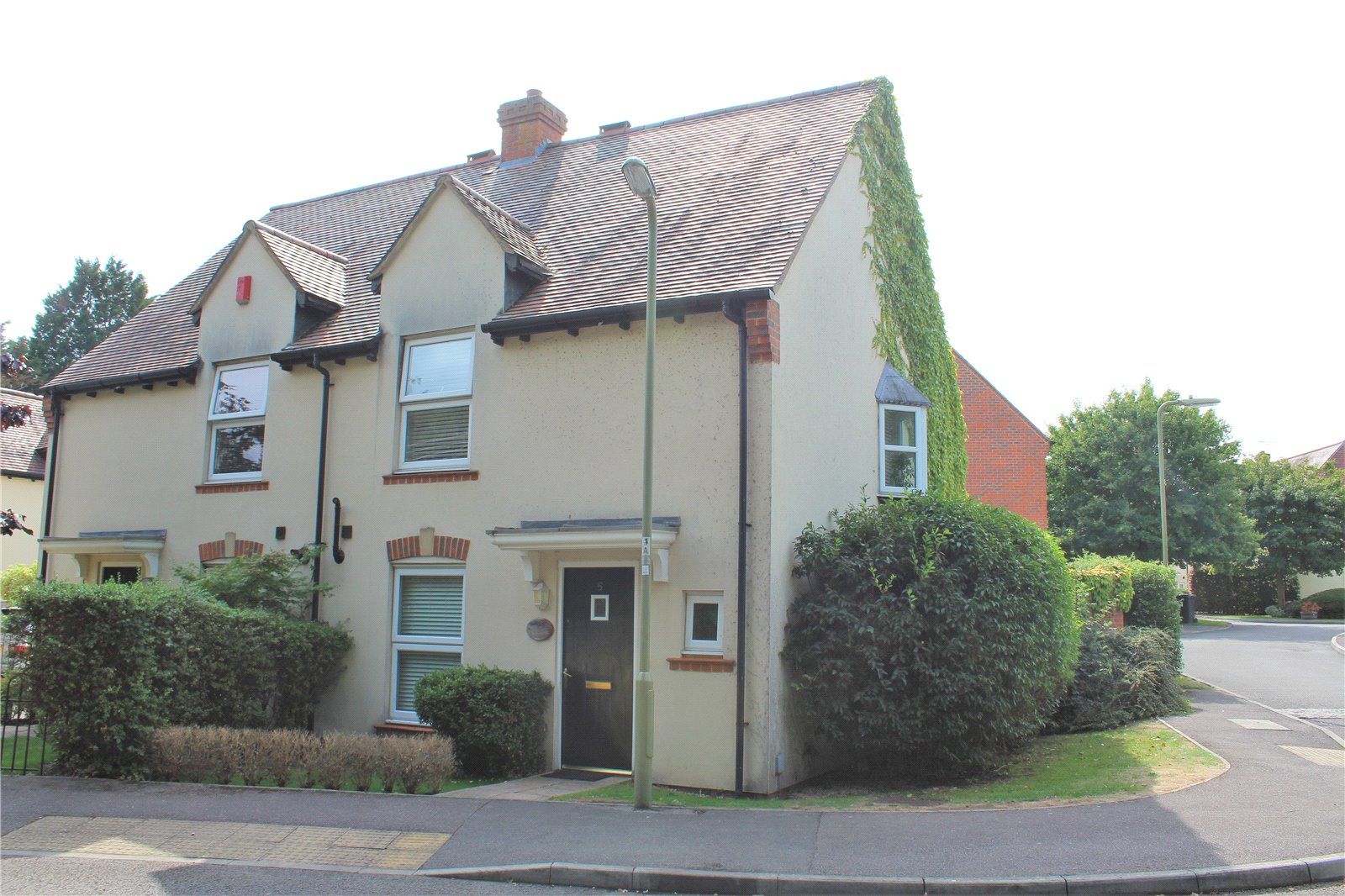 2 bed semidetached house for sale in Watery Lane, Church Crookham