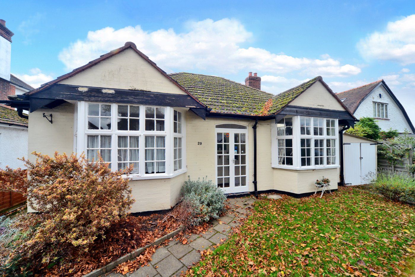 3 bed bungalow for sale in Meadowside Road, Cheam, Sutton SM2 Zoopla