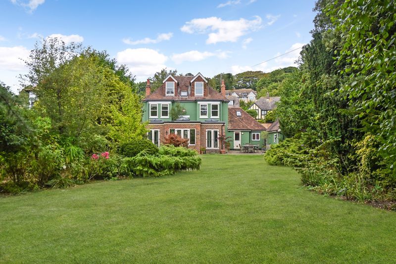 5 bed detached house for sale in Seabrook Road, Hythe CT21 Zoopla