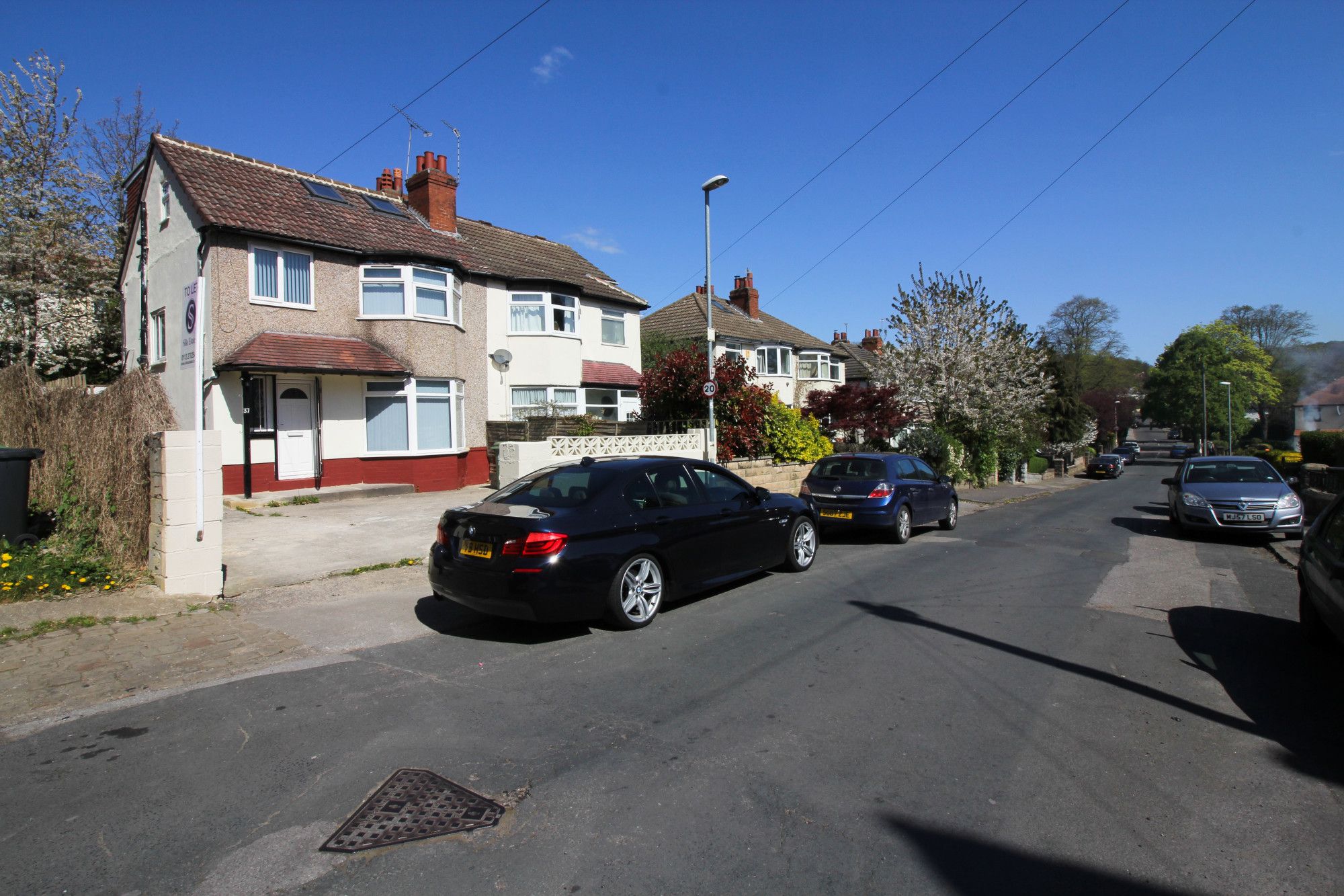 4 bed semidetached house for sale in Roundhay Mount, Leeds, West