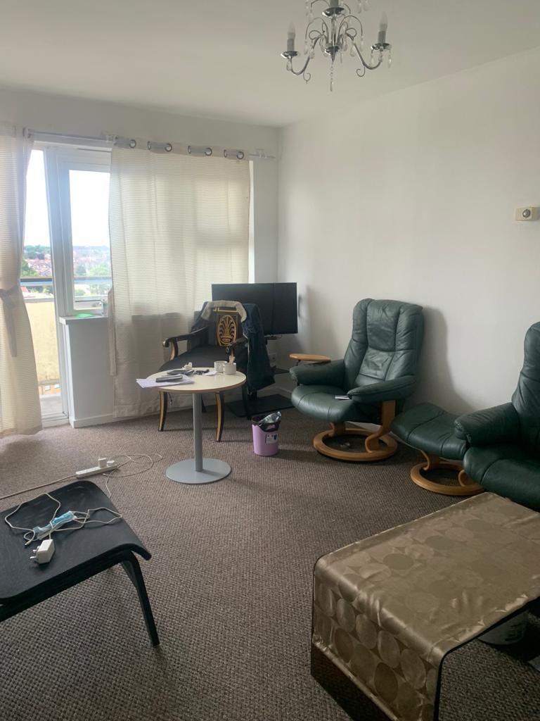 Belle Vue Road, London NW4  