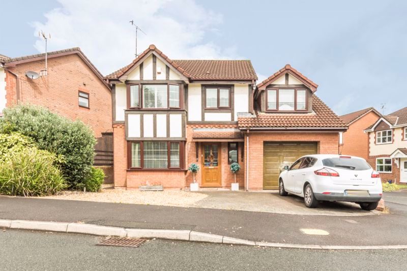 4 bed detached house for sale in Juniper Crescent, Henllys, Cwmbran