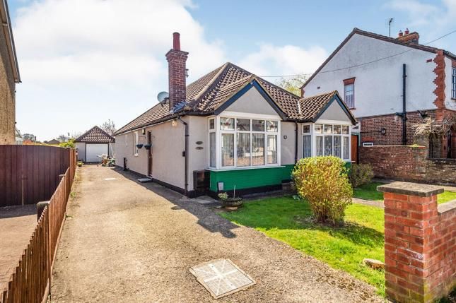 Lothair Road, Luton, Bedfordshire, England LU2  