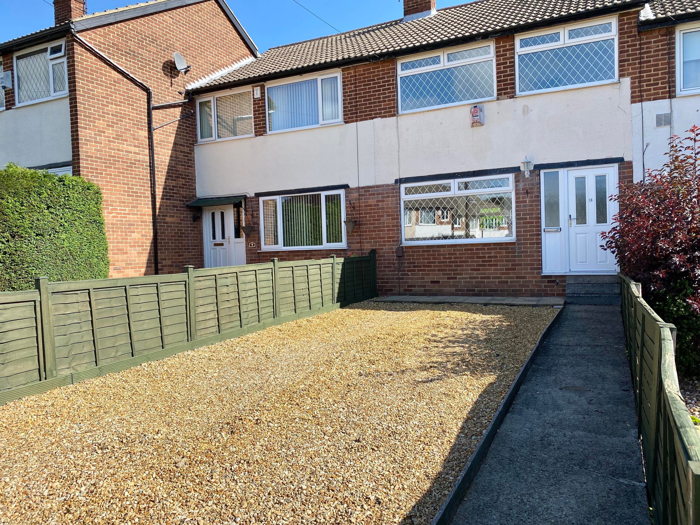 3 bed property to rent in Somerdale Gardens, Bramley, Leeds LS13 Zoopla