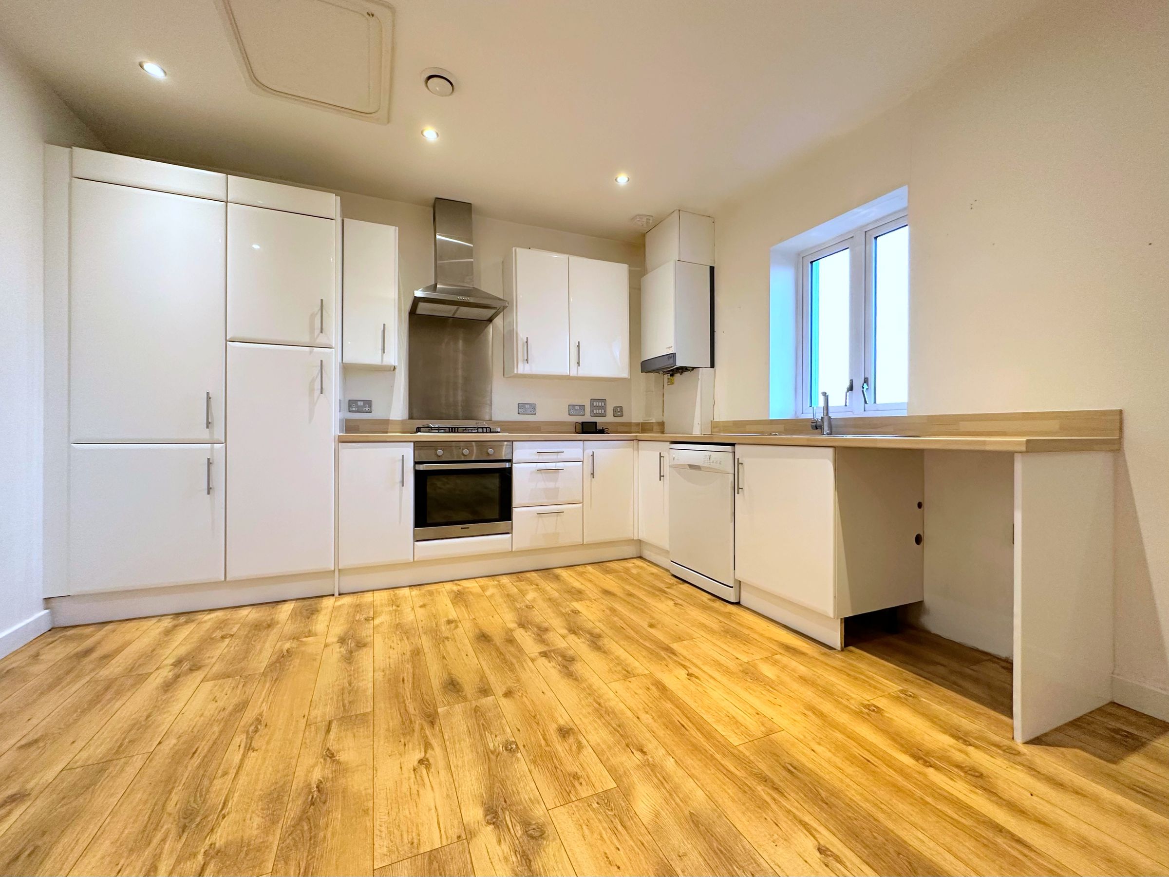 2 bed flat for sale in Hythe Quay, Colchester, Essex CO2 Zoopla