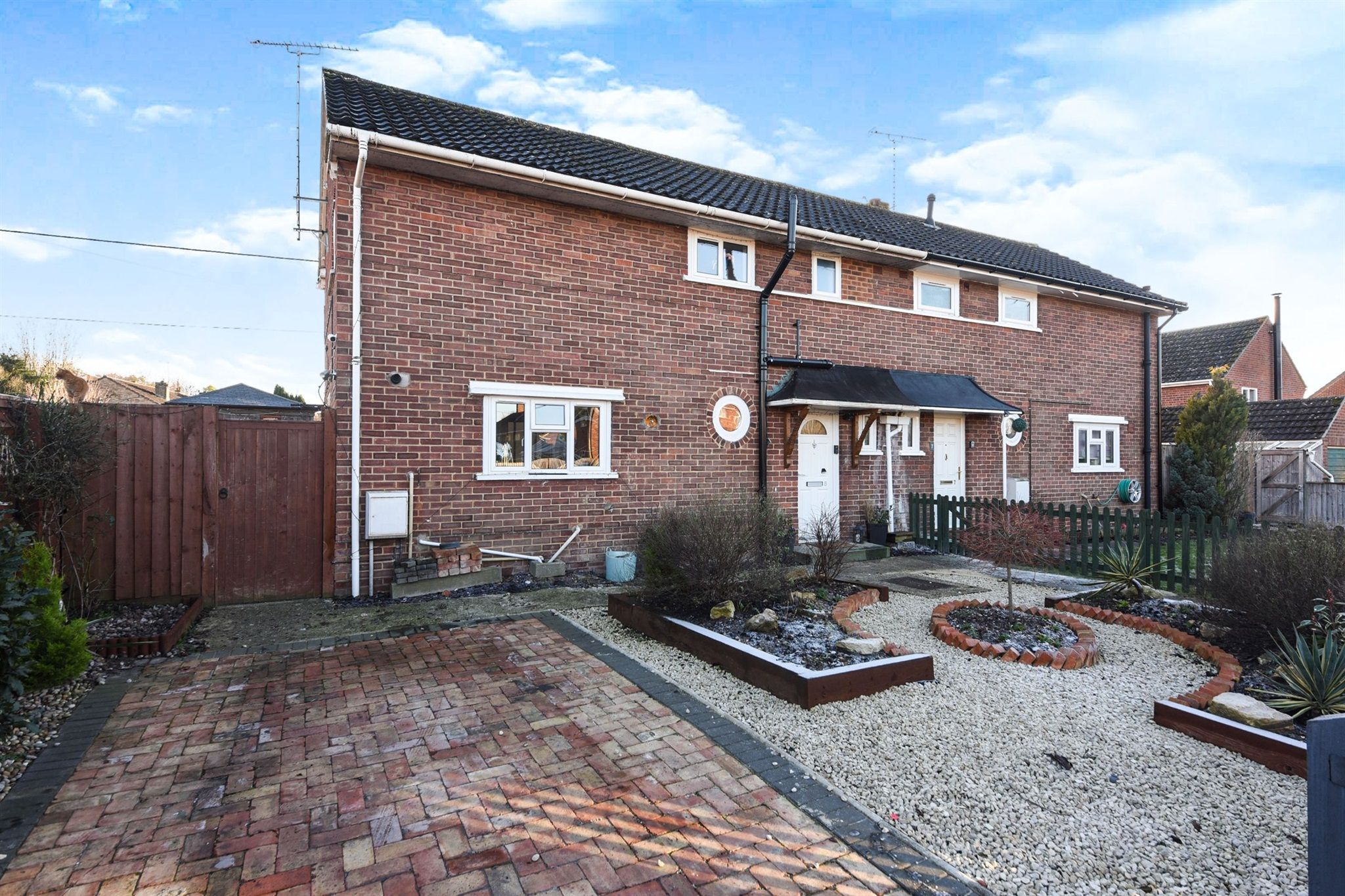 3 bed semidetached house for sale in St. Leonards Close, Bulford, Salisbury SP4 Zoopla