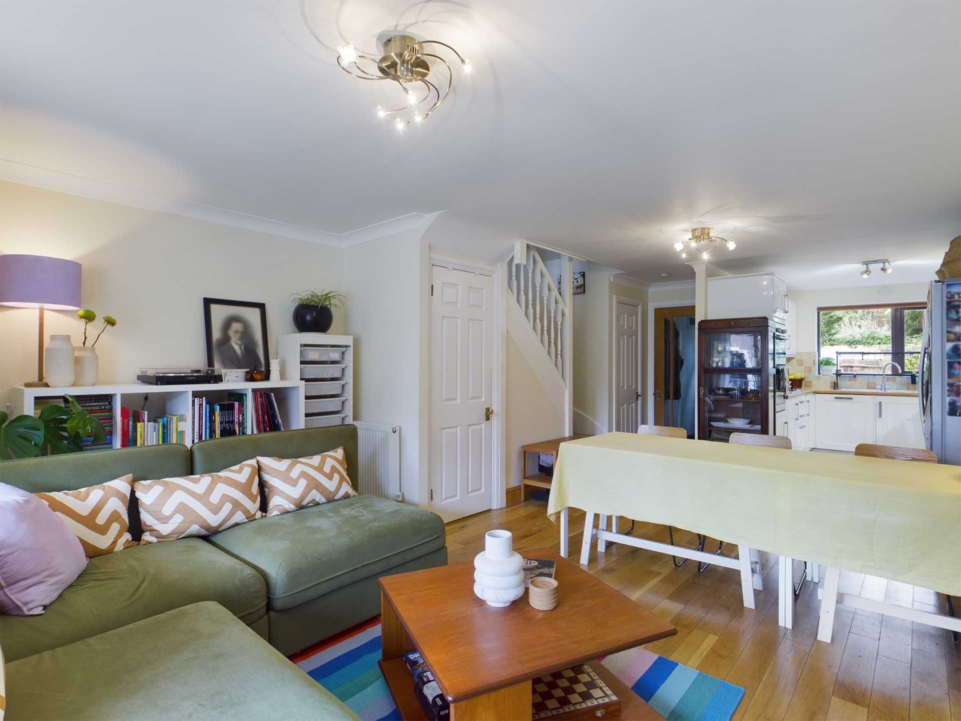 4 bed town house for sale in Riverside, Marlow No Upper Chain SL7 Zoopla