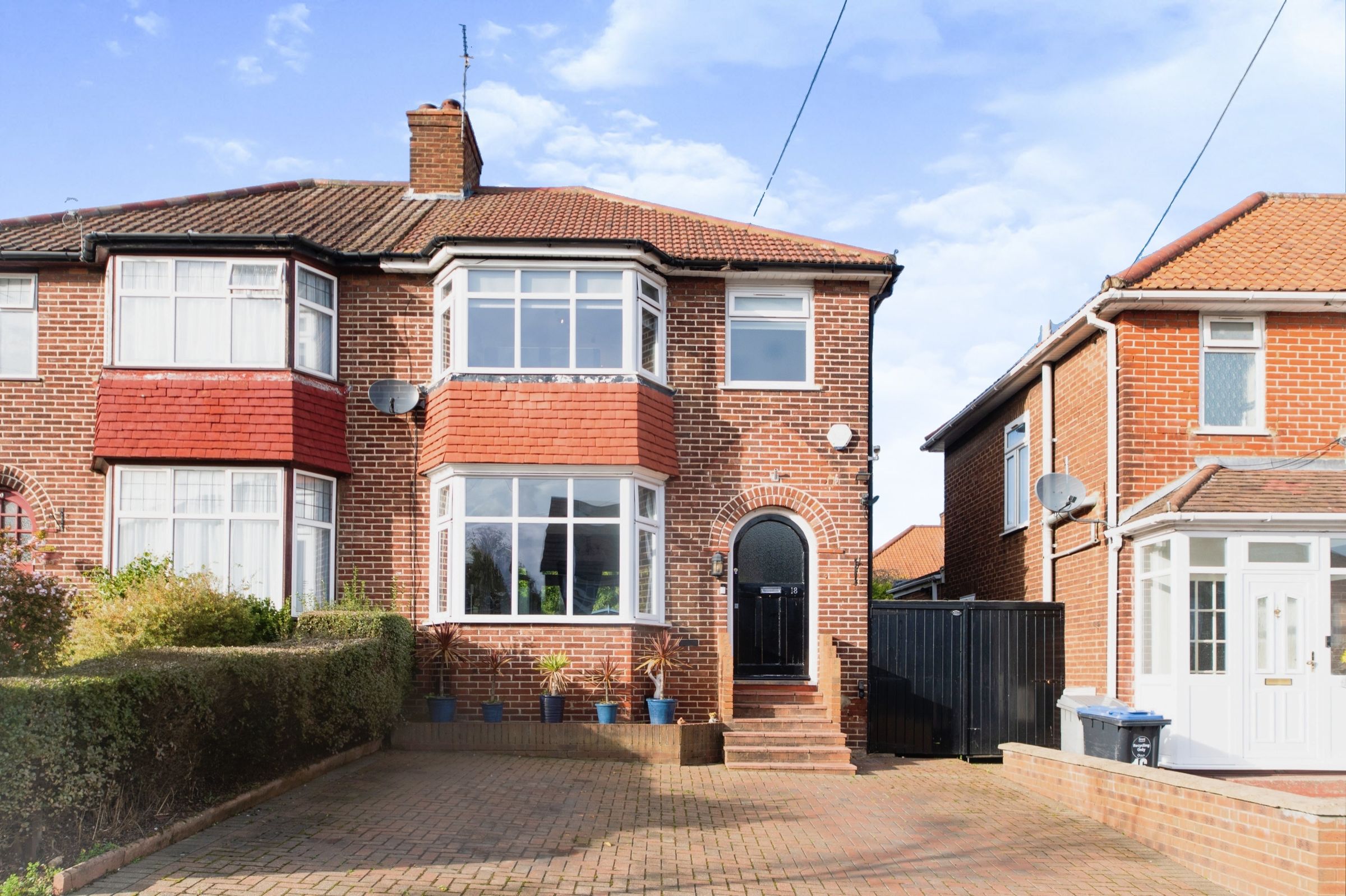 3 bed semidetached house for sale in Crummock Gardens, Kingsbury NW9