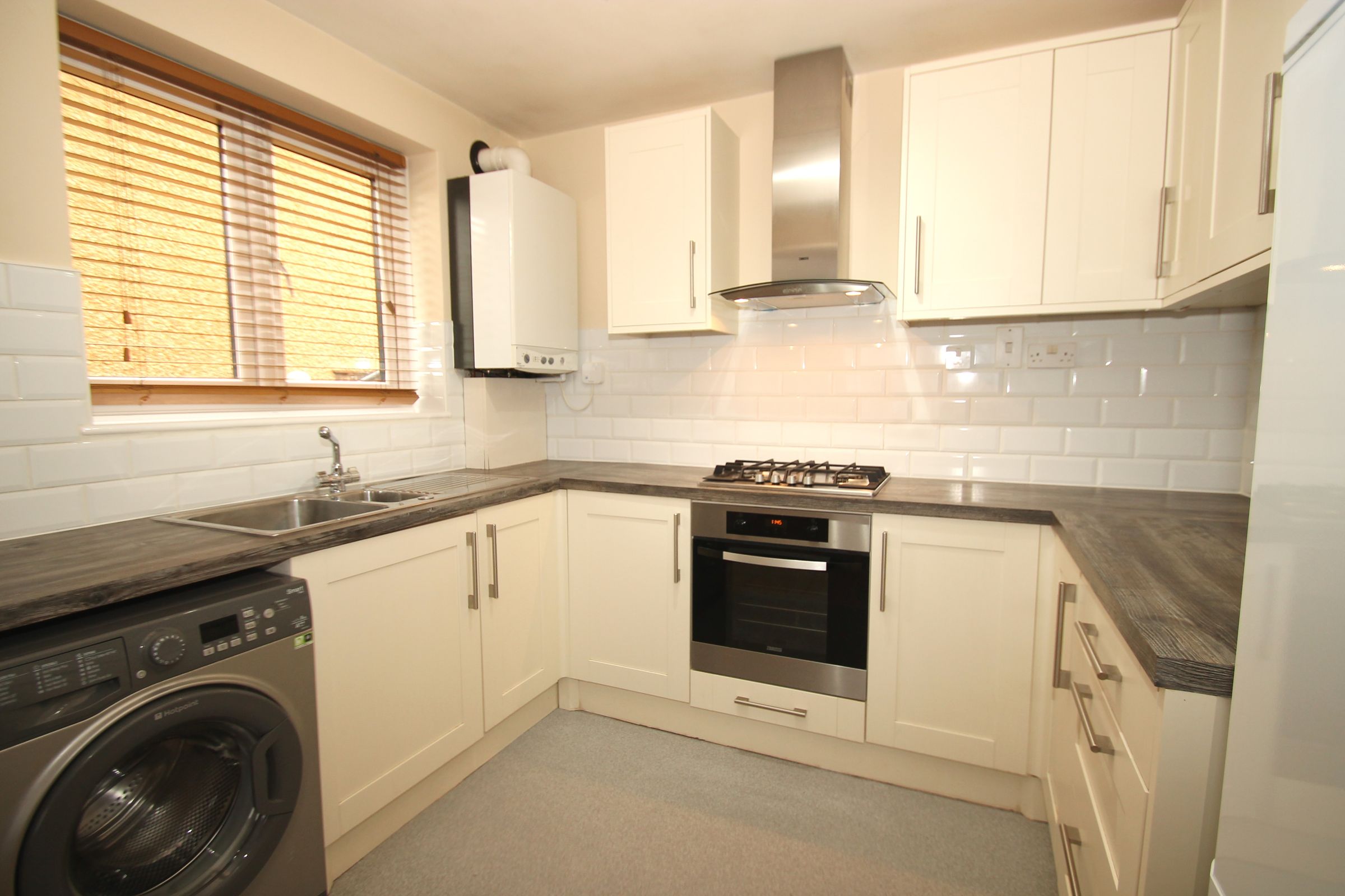 1 bed flat to rent in Hansworth Avenue, Highams Park E4 Zoopla