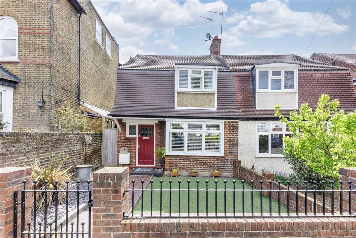 3 bed property for sale in Connaught Road, Teddington TW11 Zoopla
