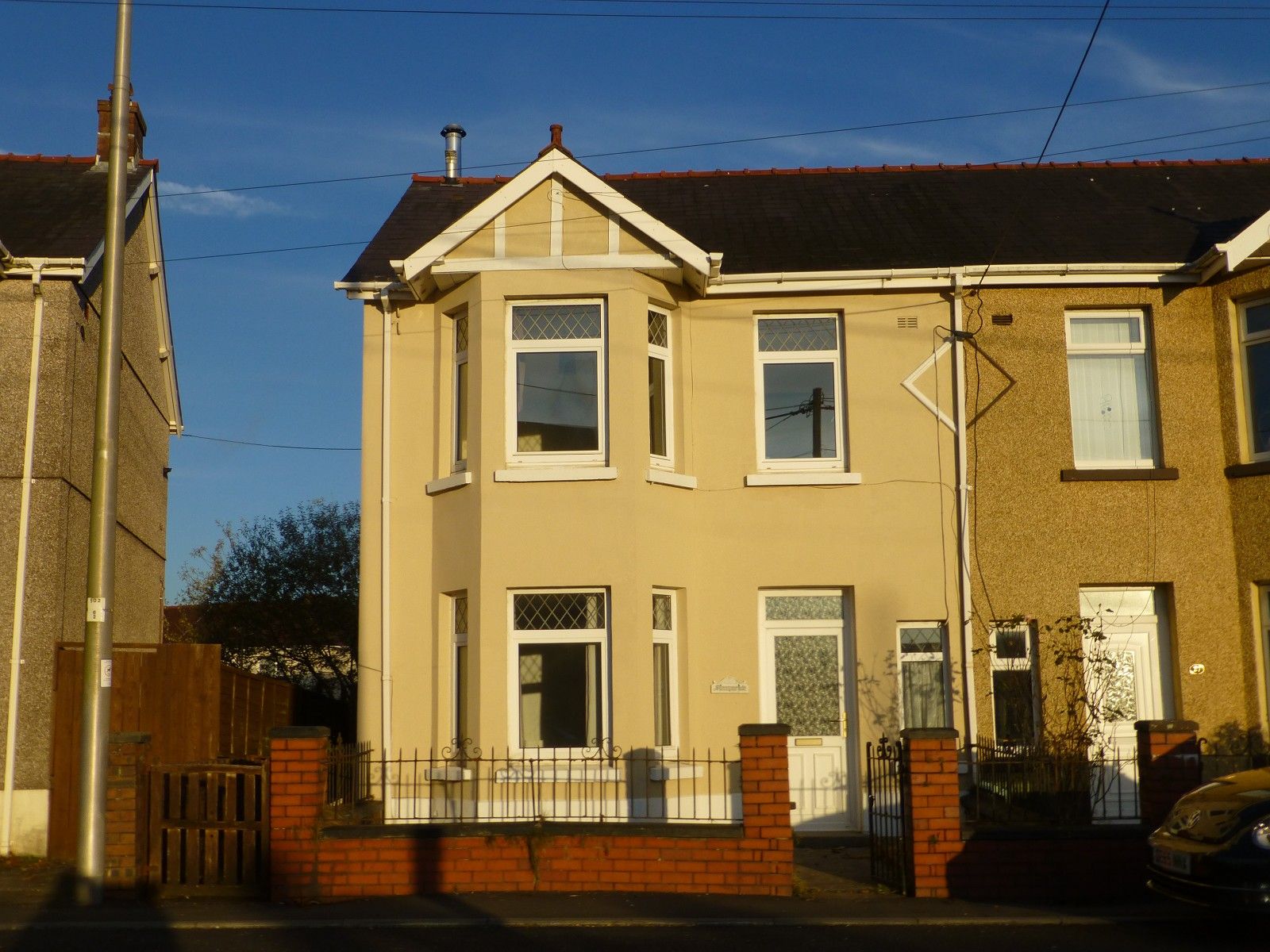 3 bed semidetached house for sale in Llandybie Road, Ammanford