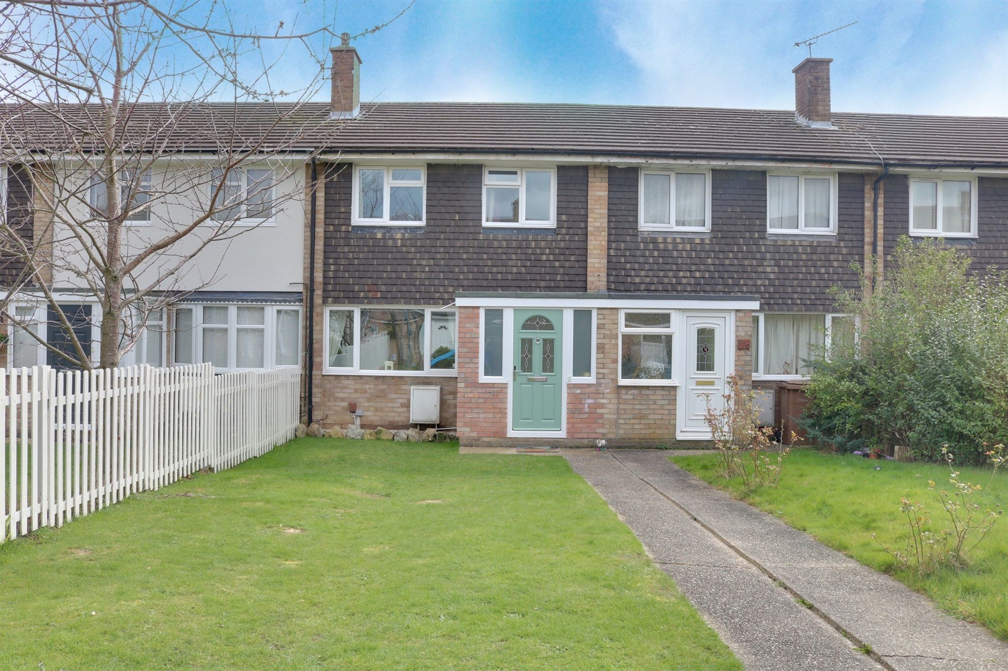 3 bed terraced house for sale in Drive, Tile Kiln, Chelmsford