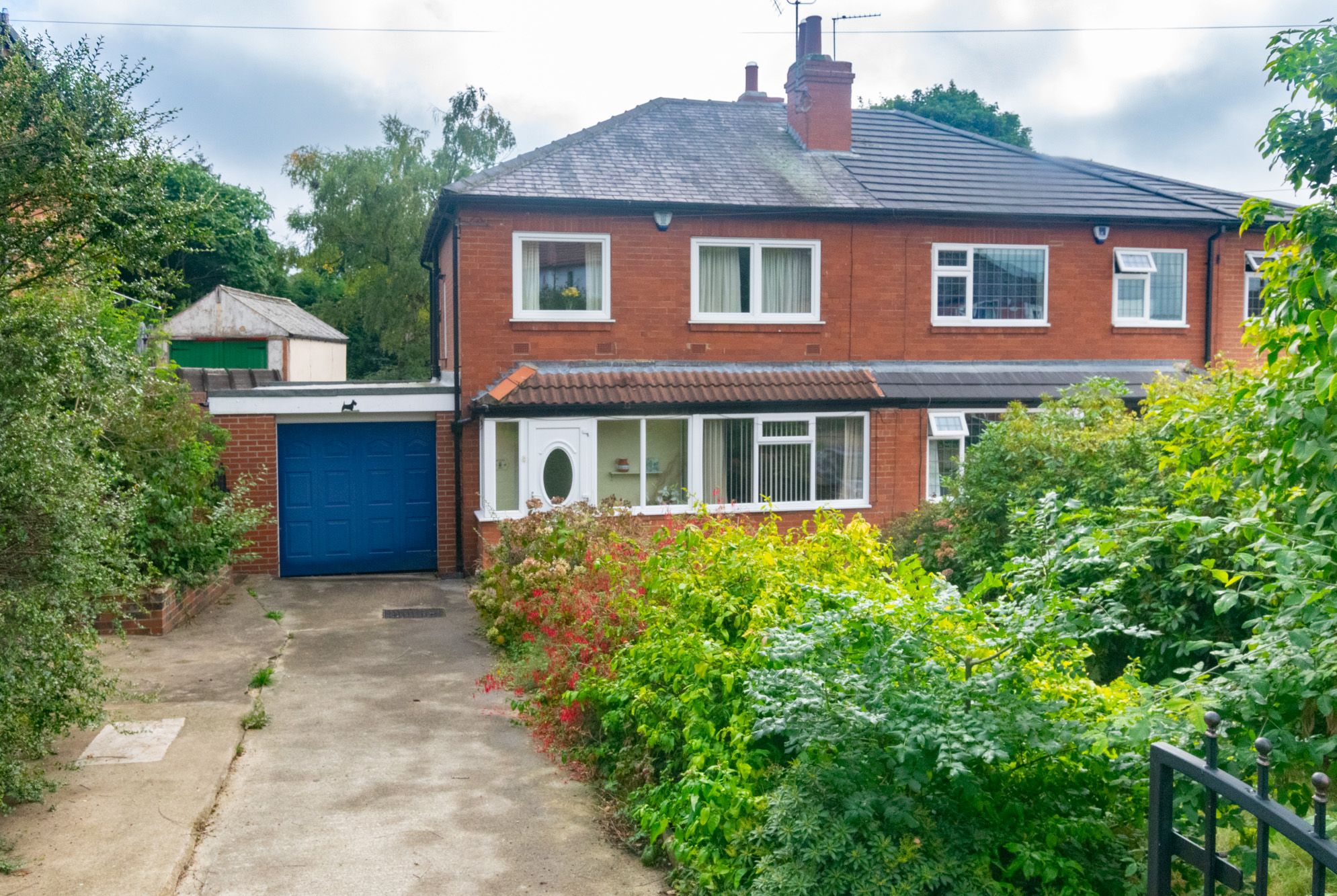 3 bed semidetached house for sale in Stainburn Mount, Leeds LS17 Zoopla