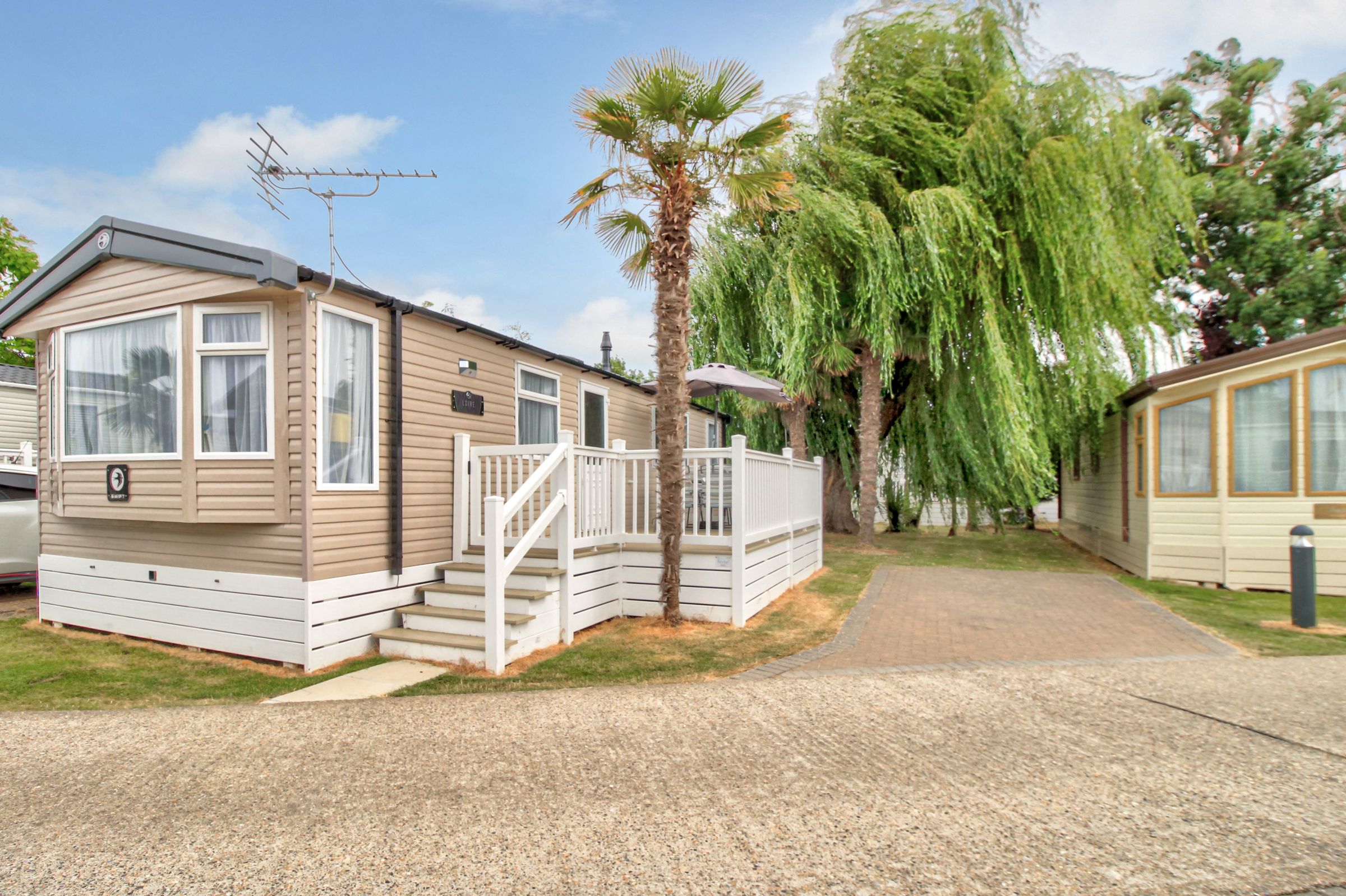 3 bed mobile/park home for sale in Meadowview, Foxhunter Park, Monkton, Ramsgate CT12 Zoopla