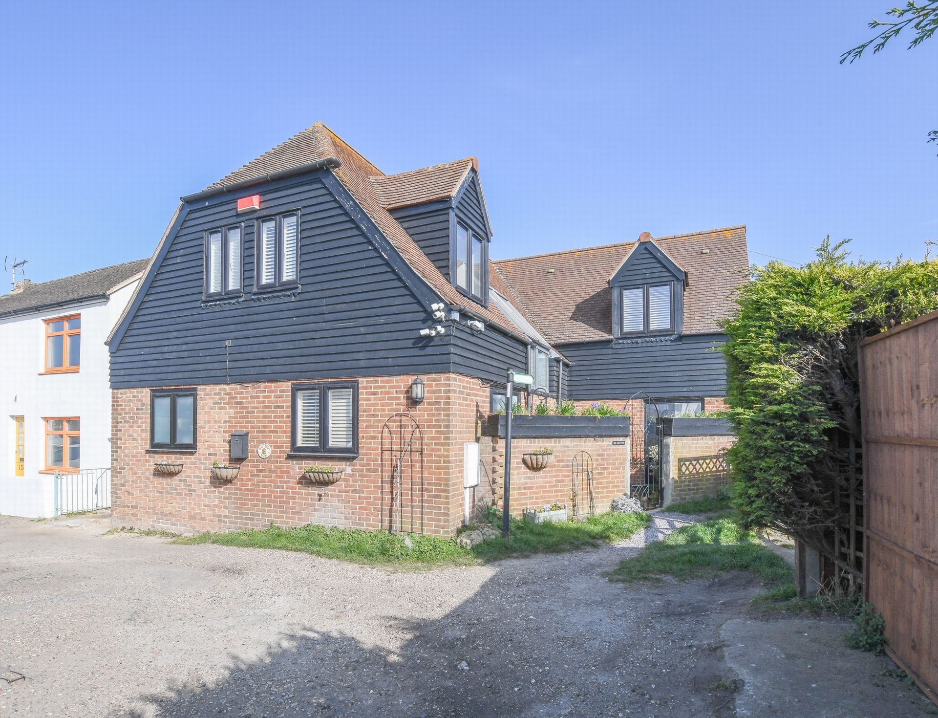 4 bed detached house for sale in High Street, Garlinge CT9 Zoopla