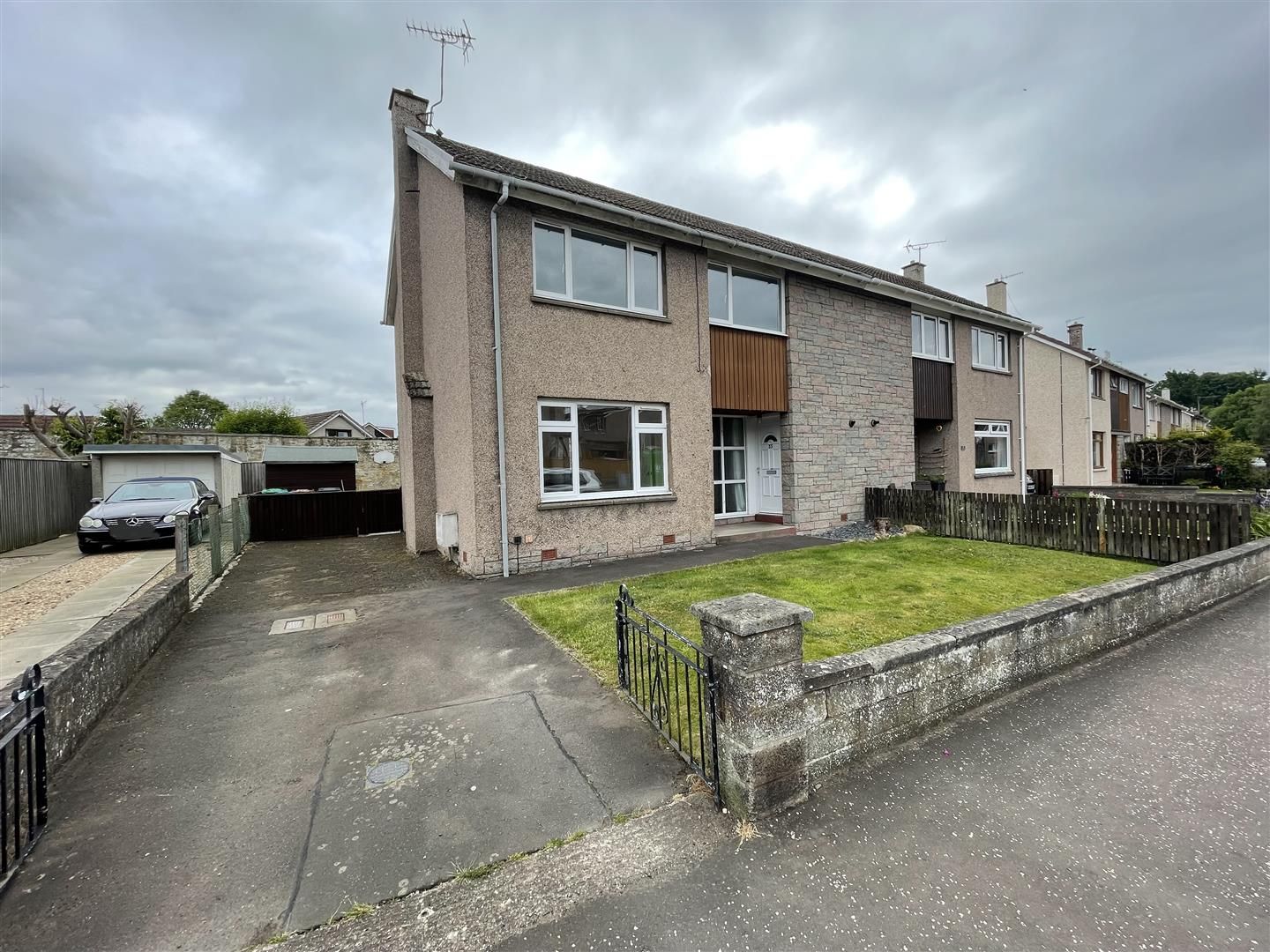 3 bed semidetached house for sale in Tarvit Drive, Cupar KY15 Zoopla