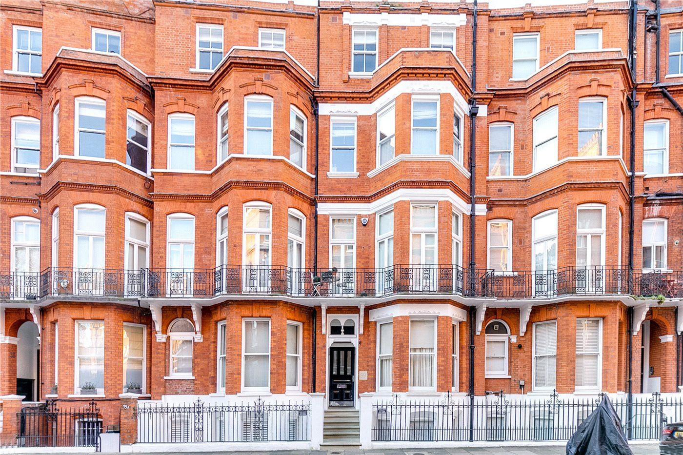 2 bed flat to rent in Egerton Gardens, Chelsea, London SW3 Zoopla