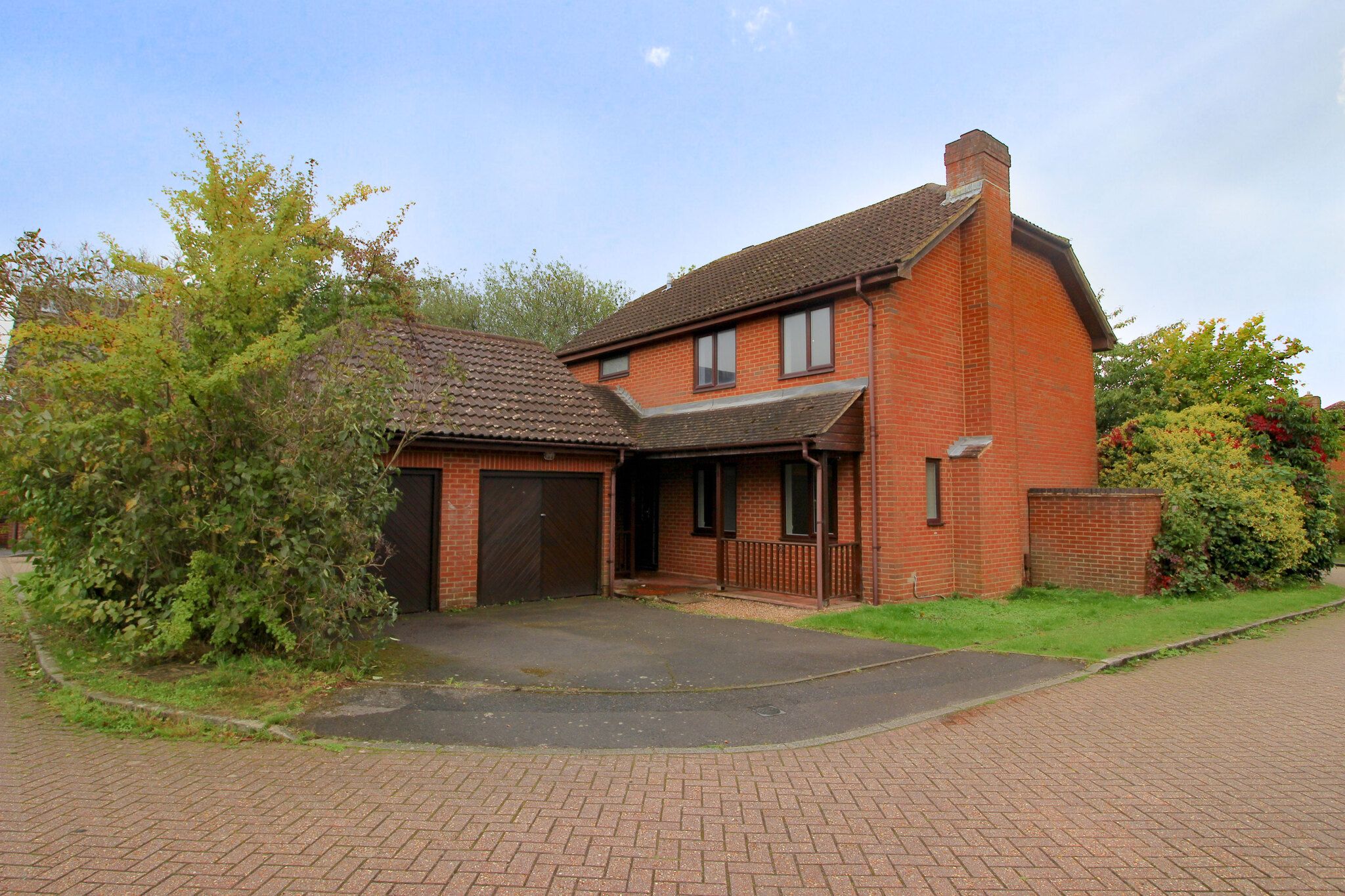 4 bed detached house for sale in Pershore Close, Locks Heath