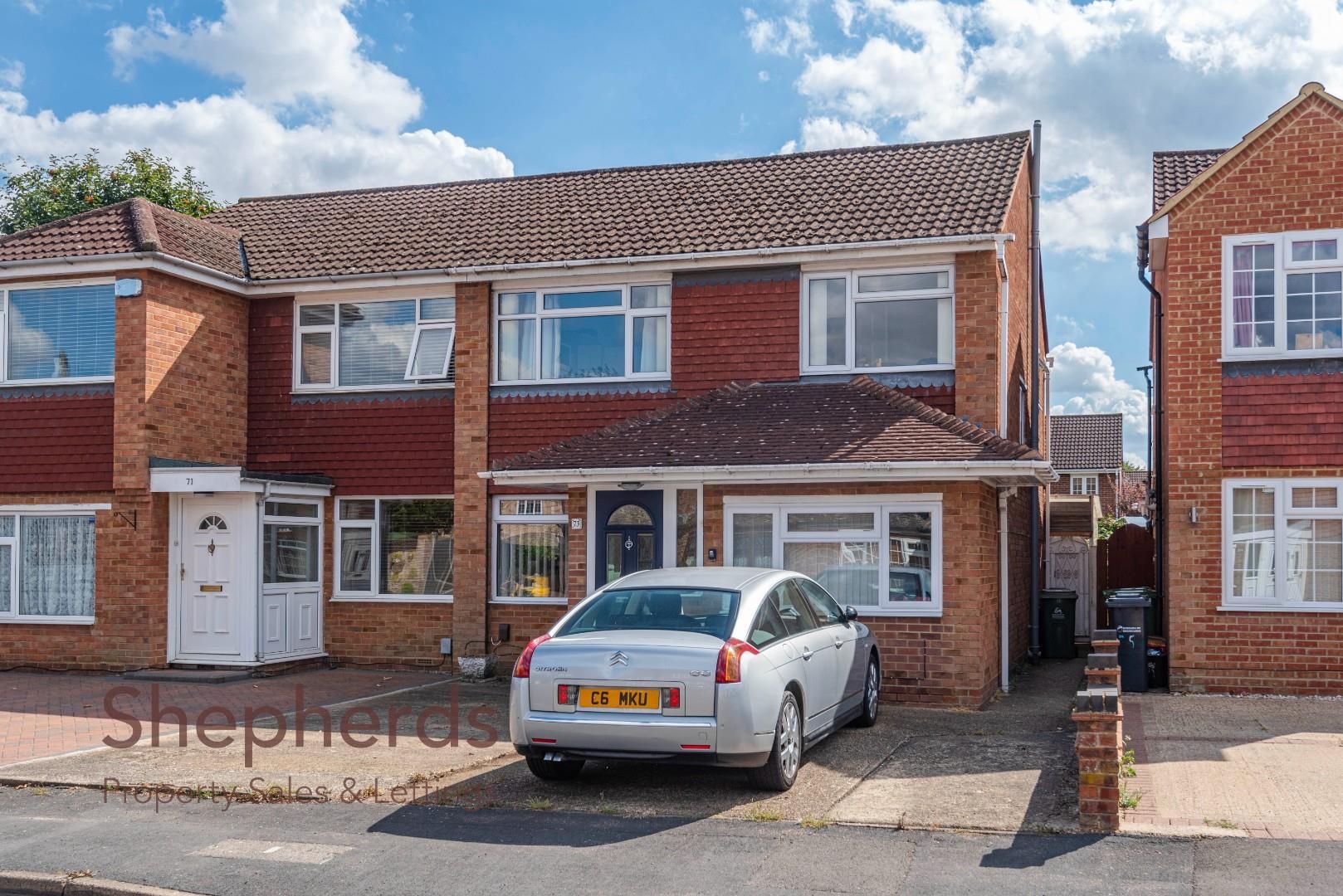 4 bed semidetached house for sale in Ranworth Avenue, Hoddesdon EN11