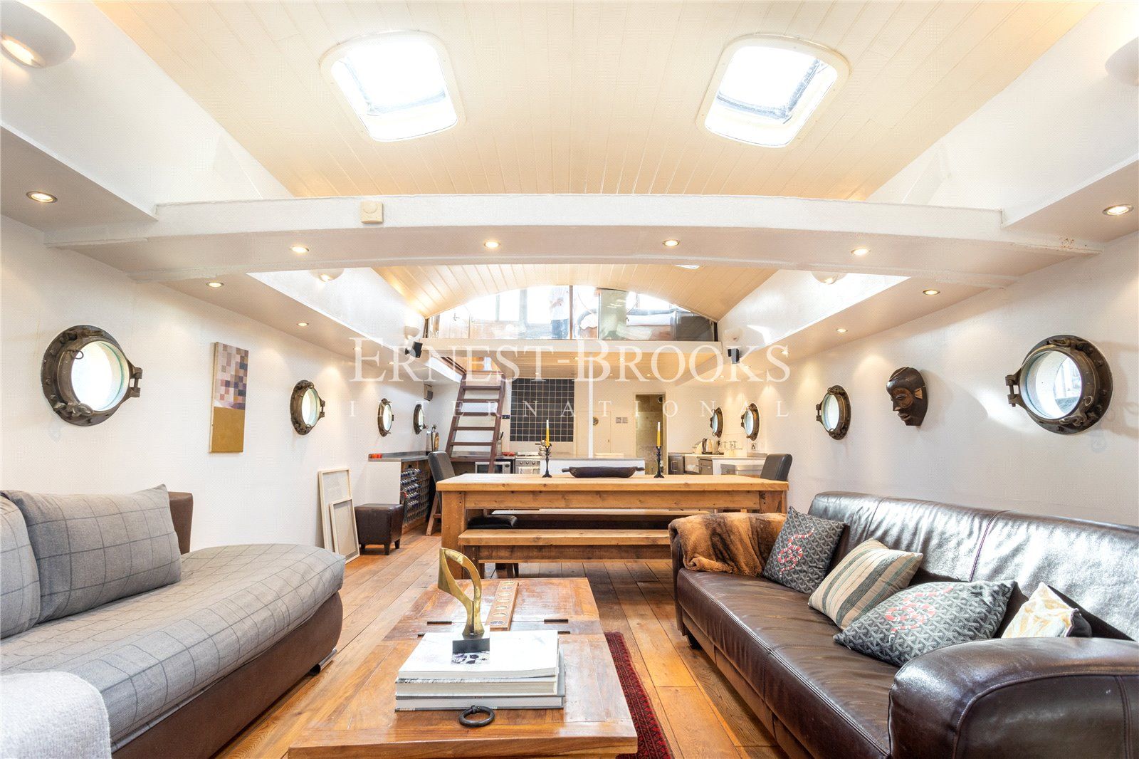 Poplar Dock Marina, Boardwalk Place E14  