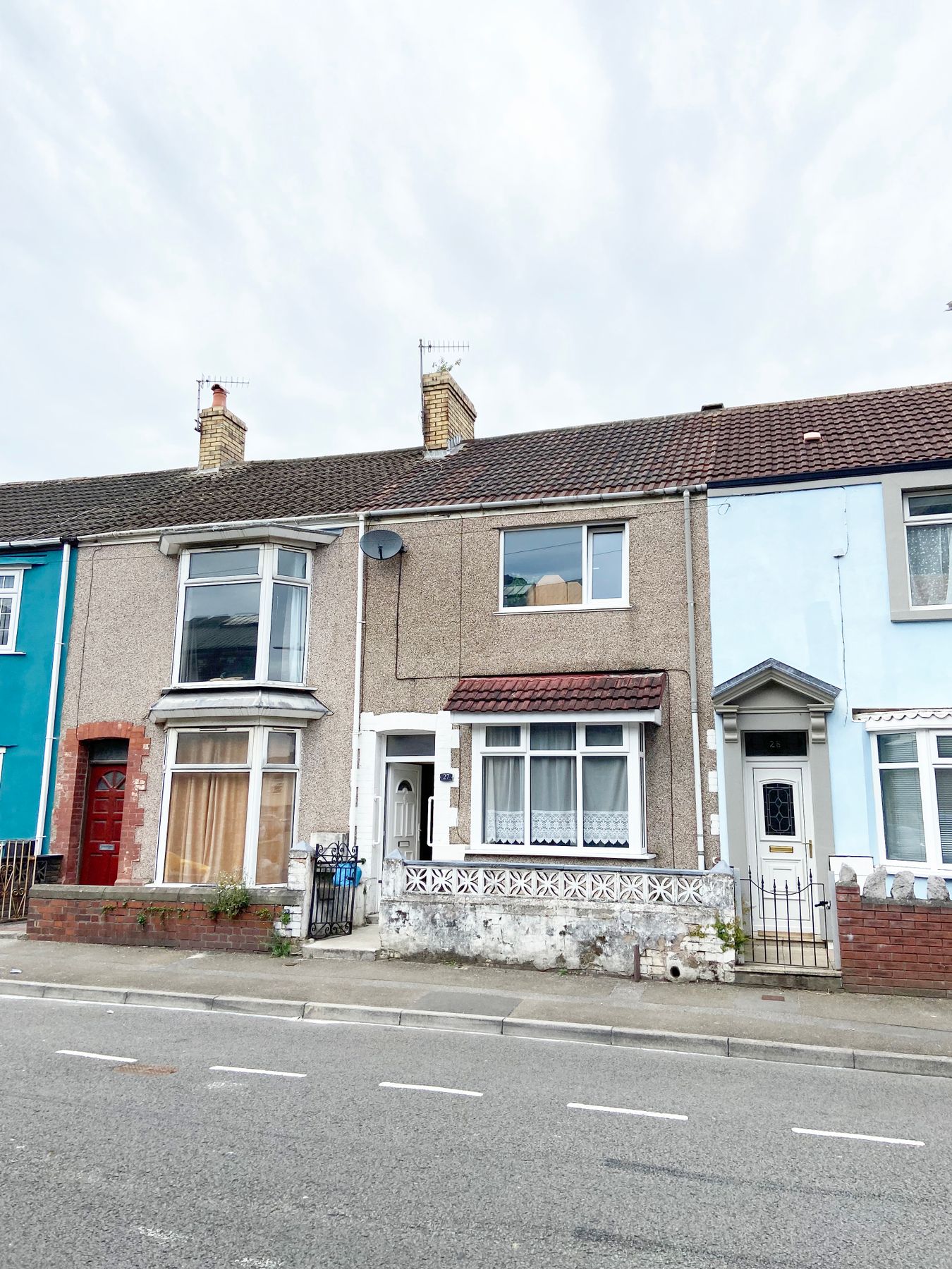 3 bed terraced house for sale in Street, Sandfields, Swansea