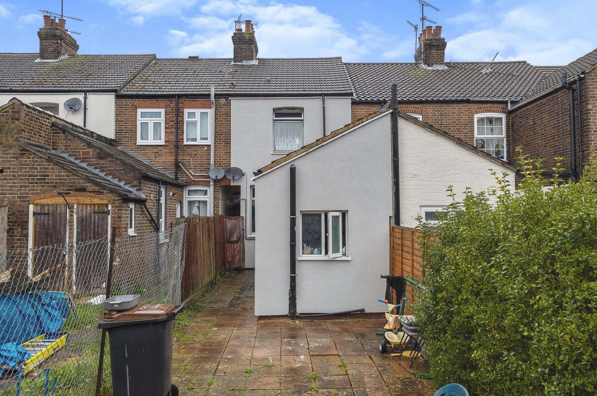 2 bed terraced house for sale in Althorp Road, Luton, Bedfordshire LU3