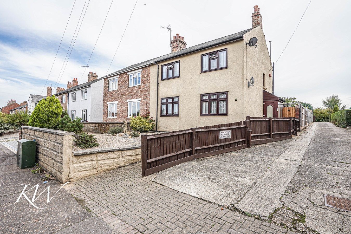 4 bed semidetached house for sale in Layer Road, Colchester CO2 Zoopla