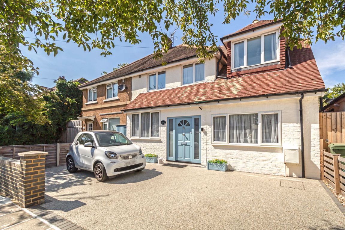 Studio to rent in Clonmel Road, Teddington TW11 Zoopla