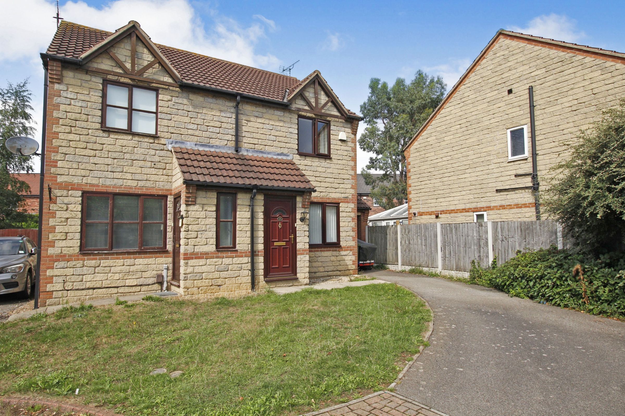 2 bed semidetached house for sale in Tilia Close, Scunthorpe DN16 Zoopla