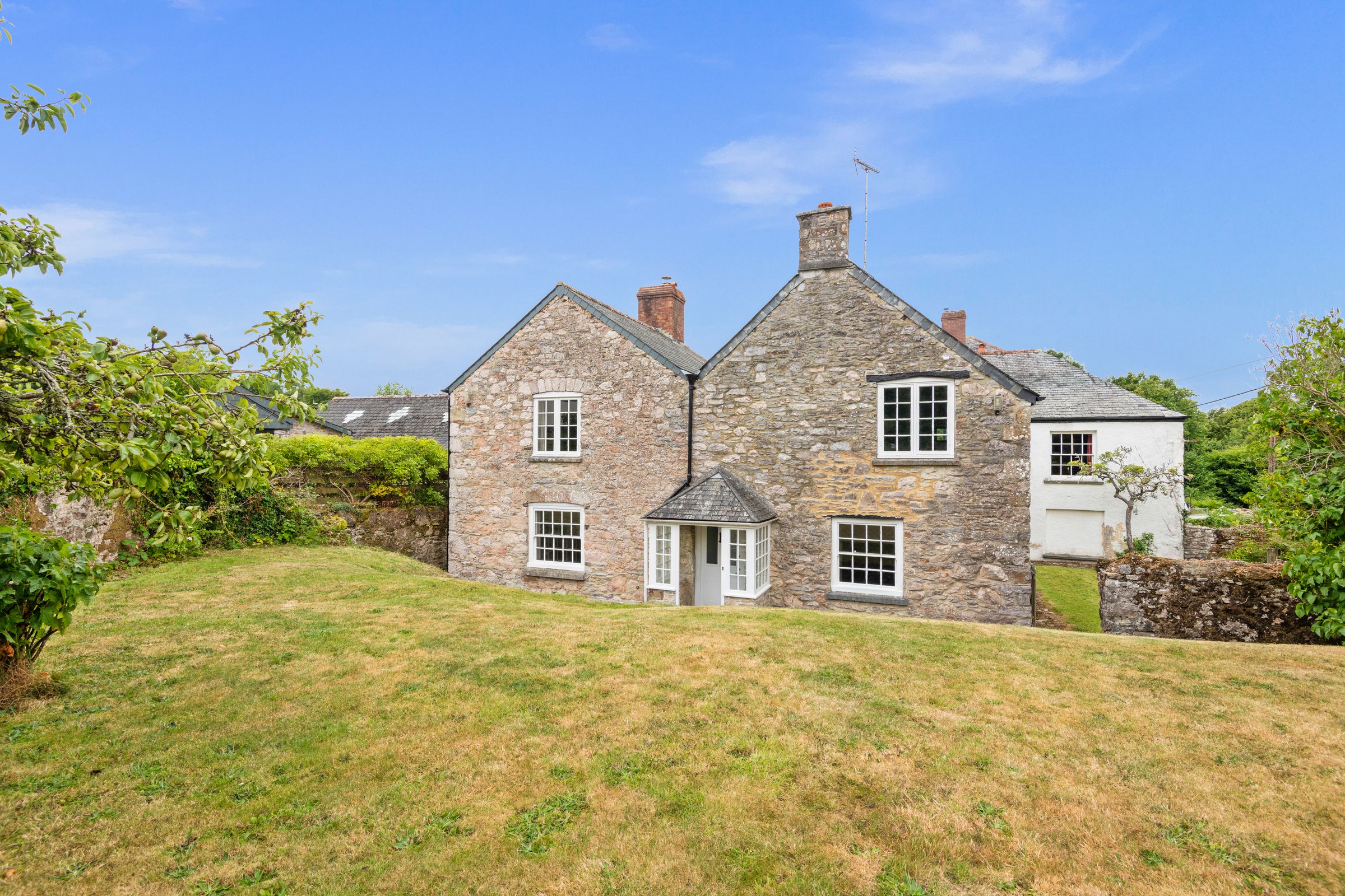 4 bed farmhouse for sale in Torr, Yealmpton, Plymouth PL8 Zoopla