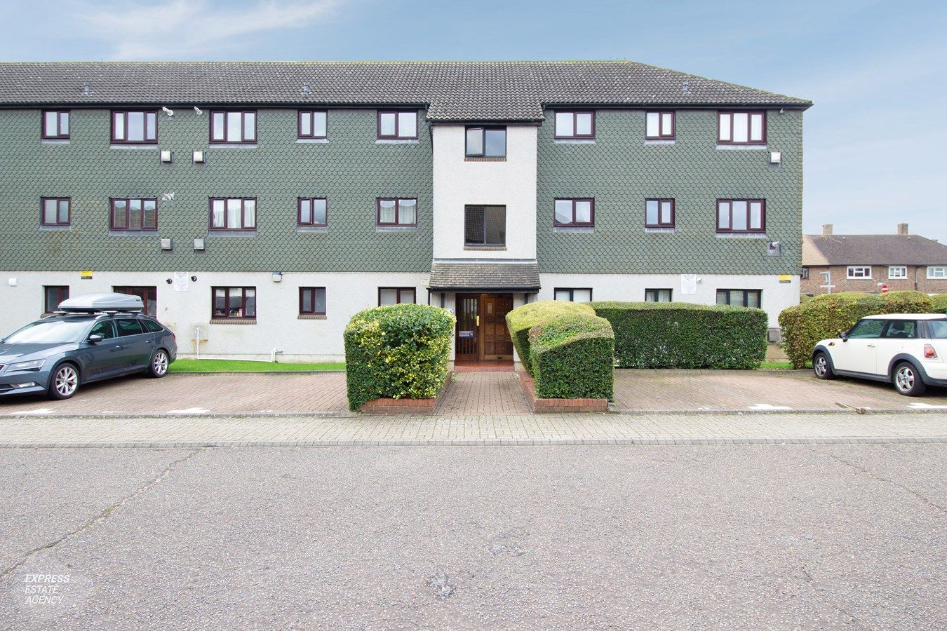 1 bed flat for sale in Teviot Avenue, Aveley, South Ockendon RM15 Zoopla