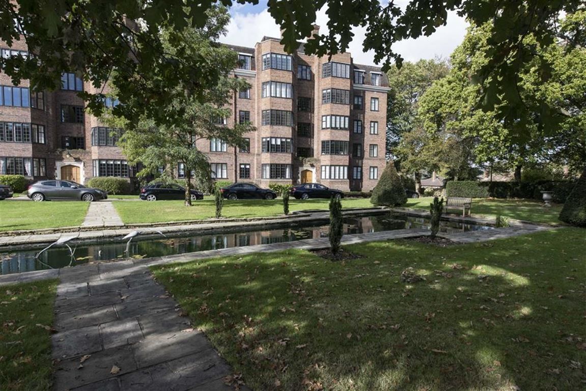 3 bed flat to rent in Glenalmond House, Manor Fields, Putney SW15 Zoopla