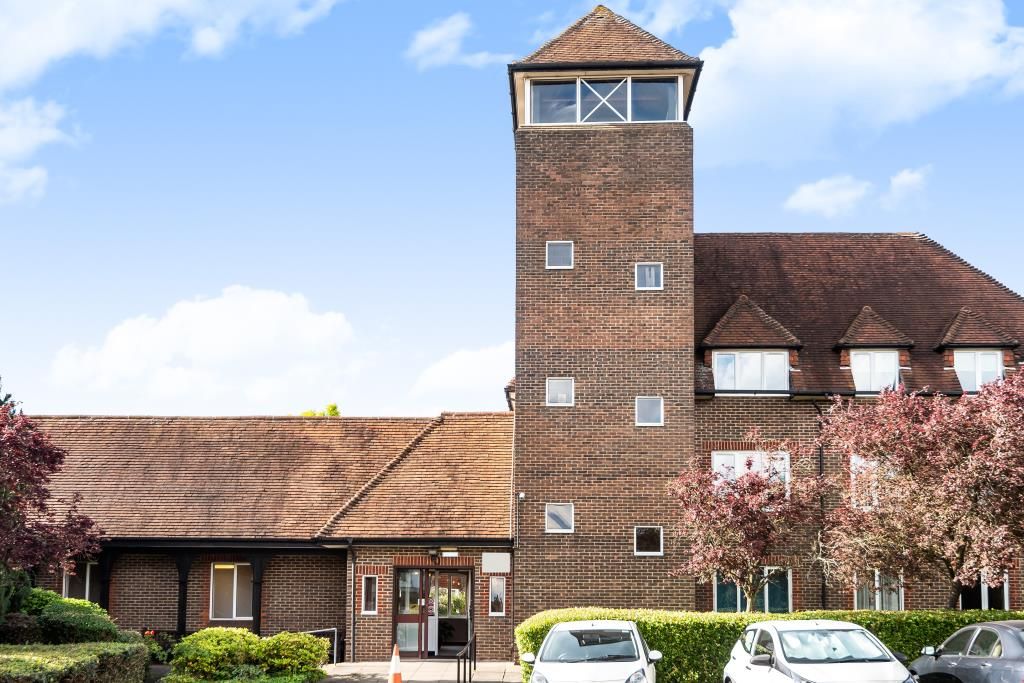 Temple Fortune, London NW11  