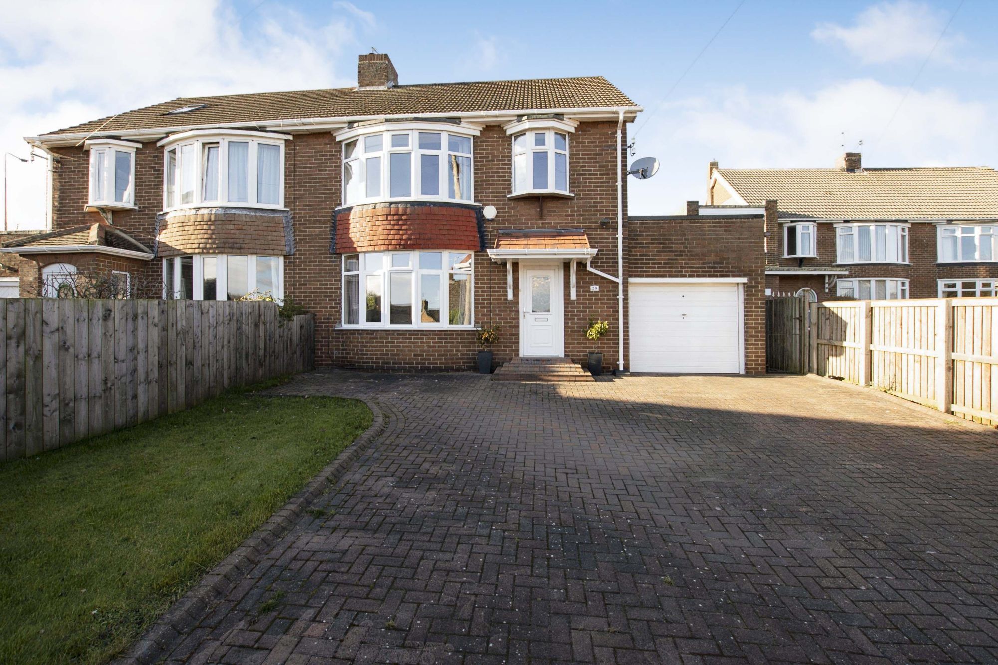 3 bed semidetached house for sale in Westcott Drive, Framwellgate Moor