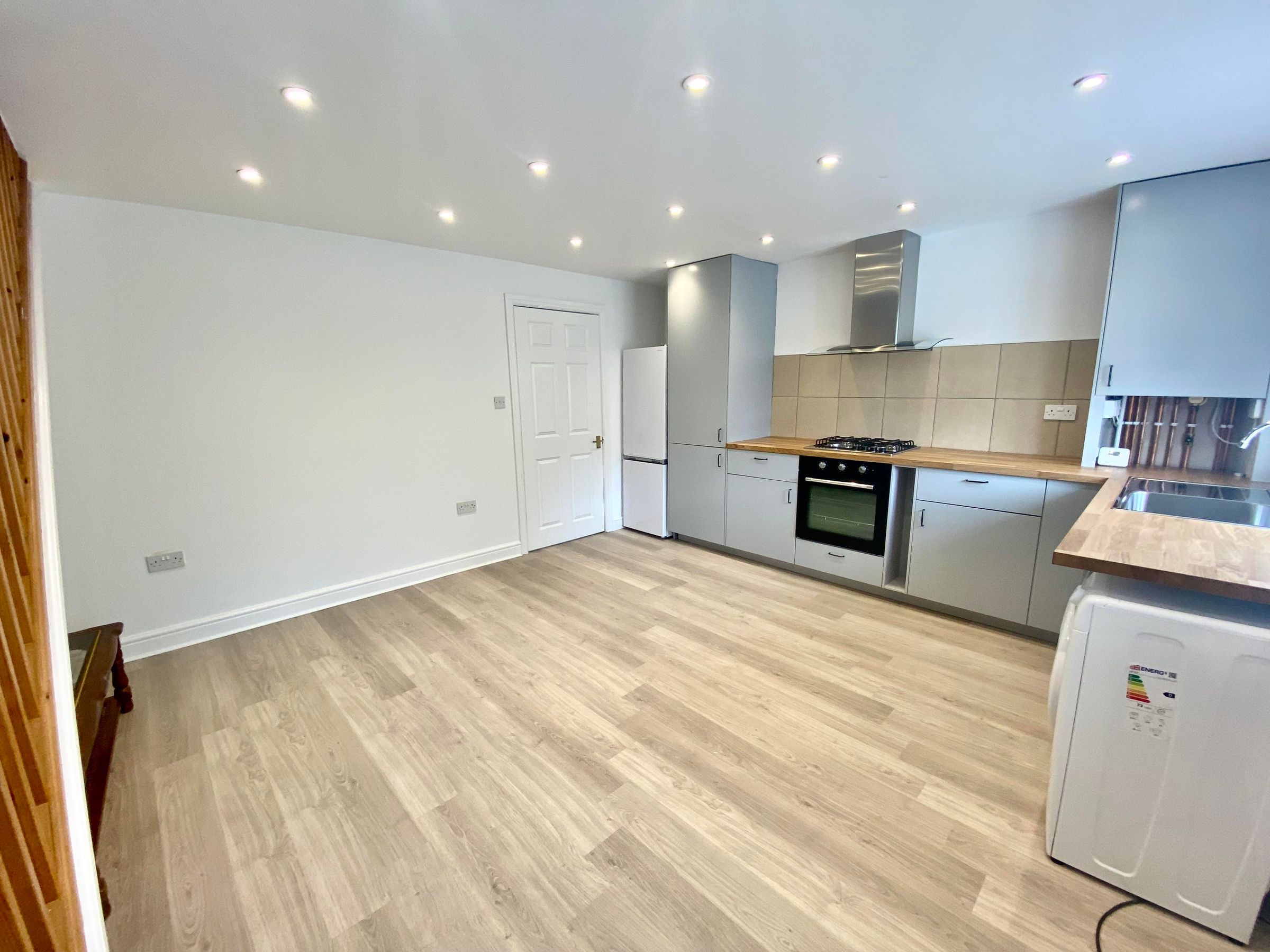 2 bed property to rent in Bradstocks Way, Sutton Courtenay, Abingdon