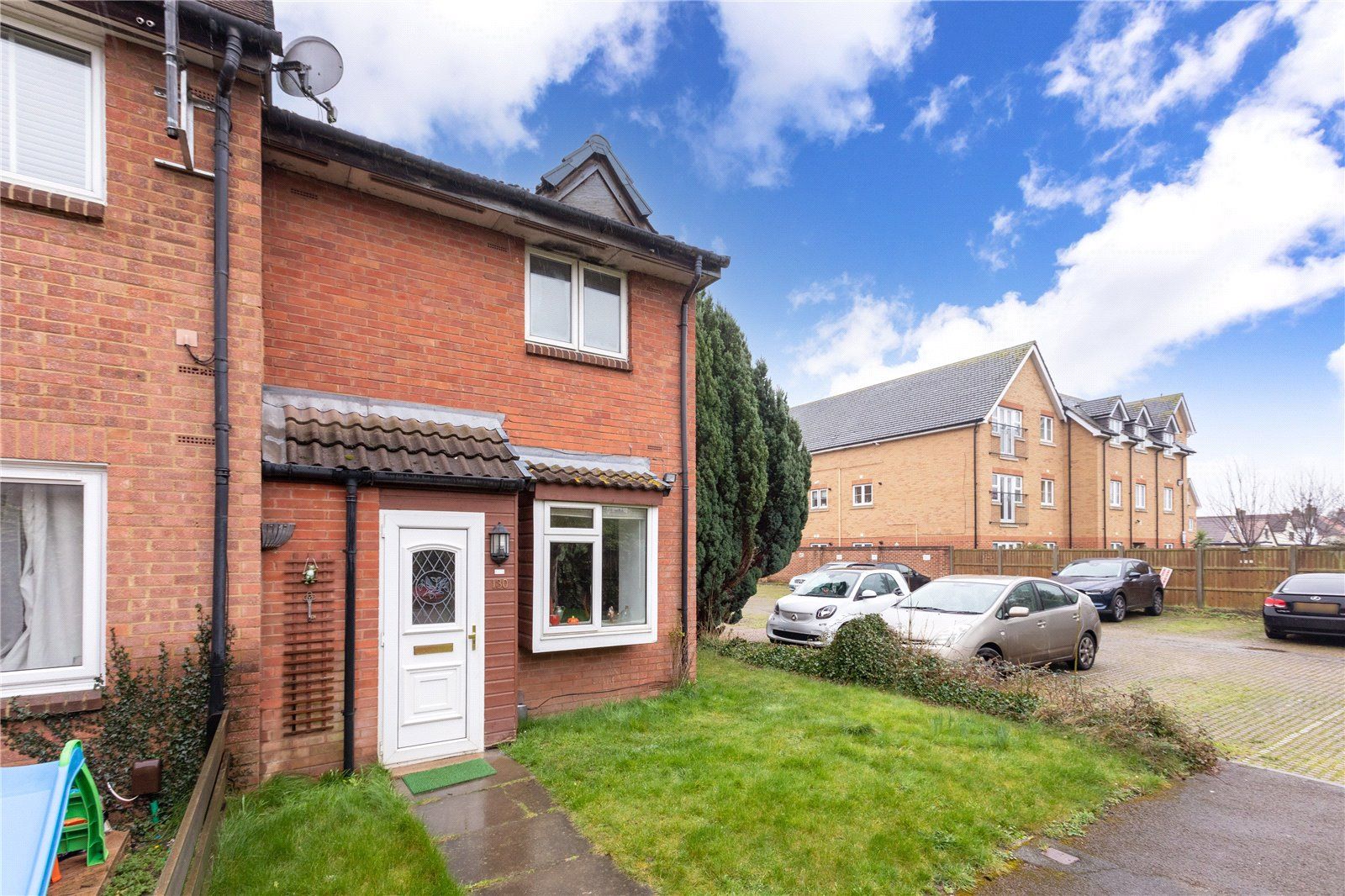 1 bed terraced house for sale in Mead Avenue, Langley, Berkshire SL3