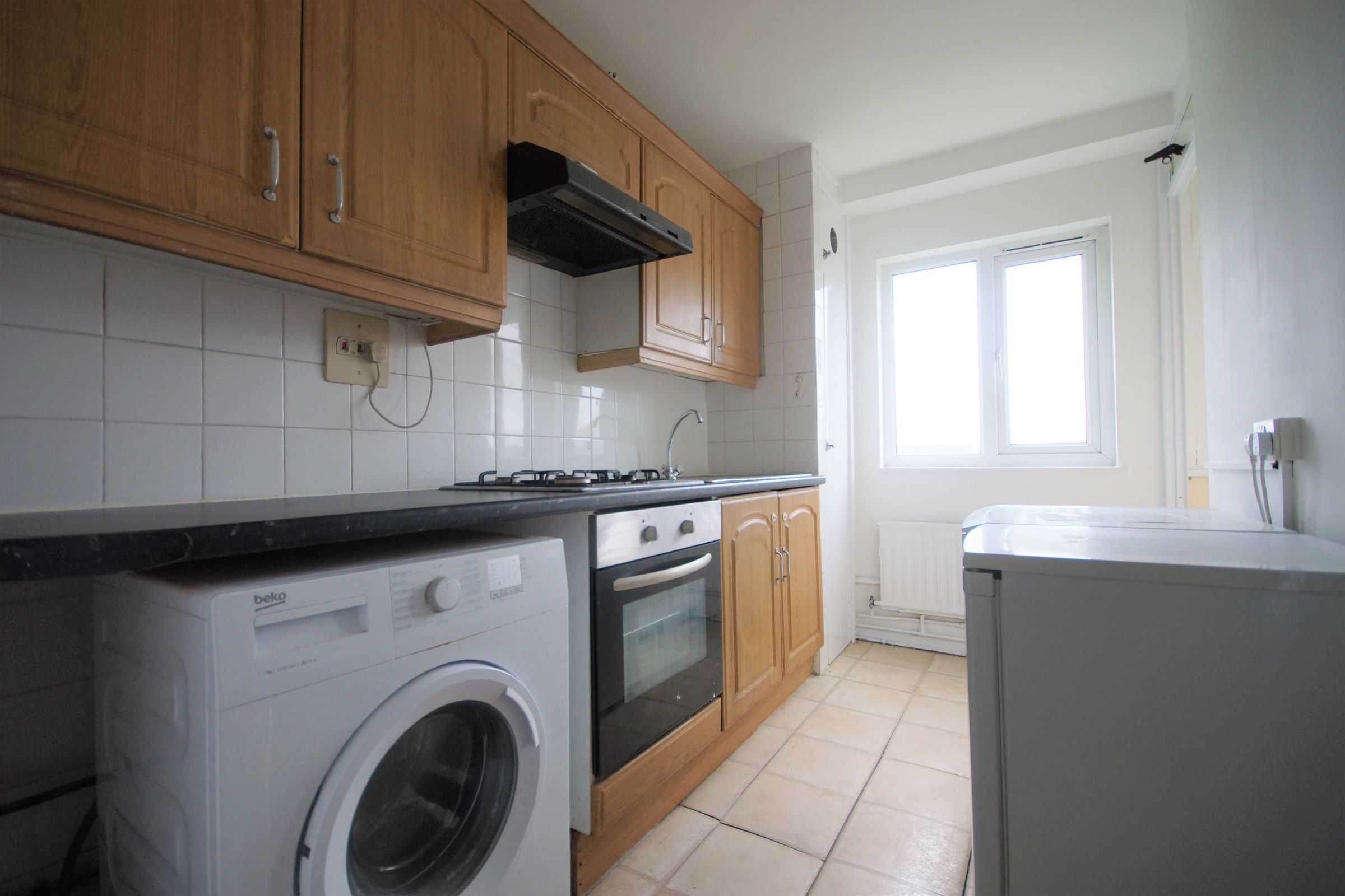2 bed flat to rent in Byron Way, Northolt UB5 Zoopla