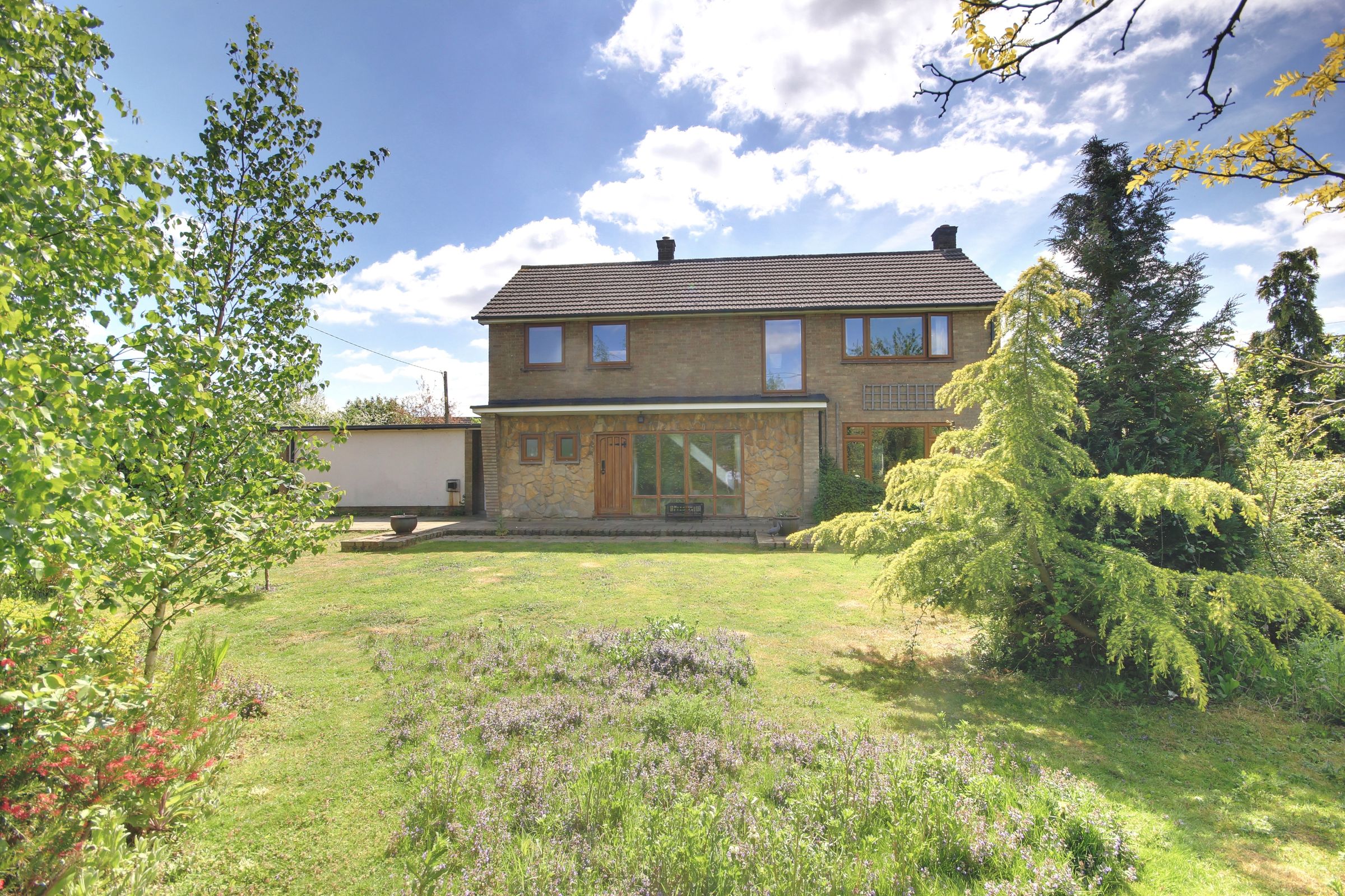 4 bed detached house for sale in Heath View Close, Somersham