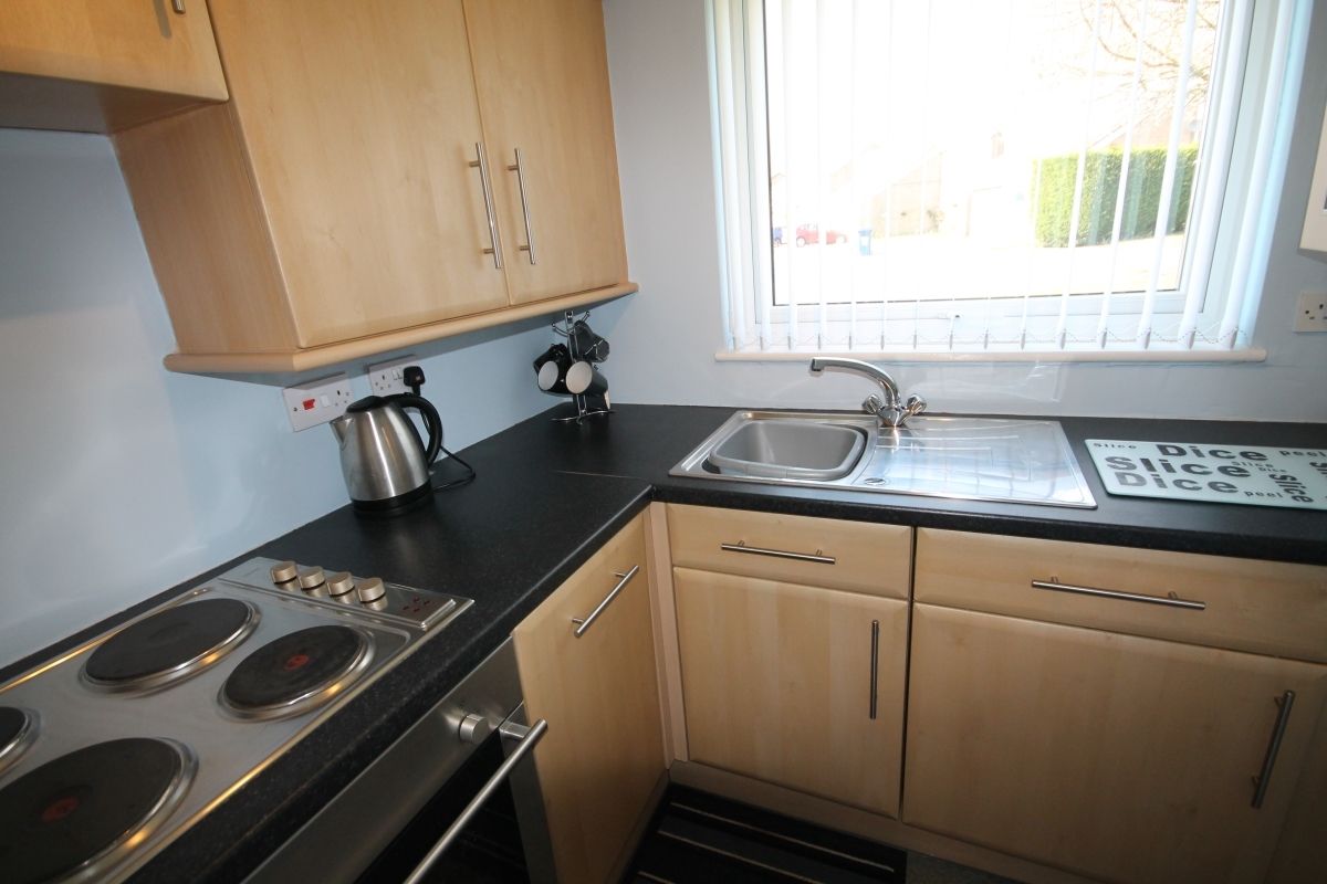 Studio to rent in Rosedale Court, Newcastle Upon Tyne NE5 Zoopla
