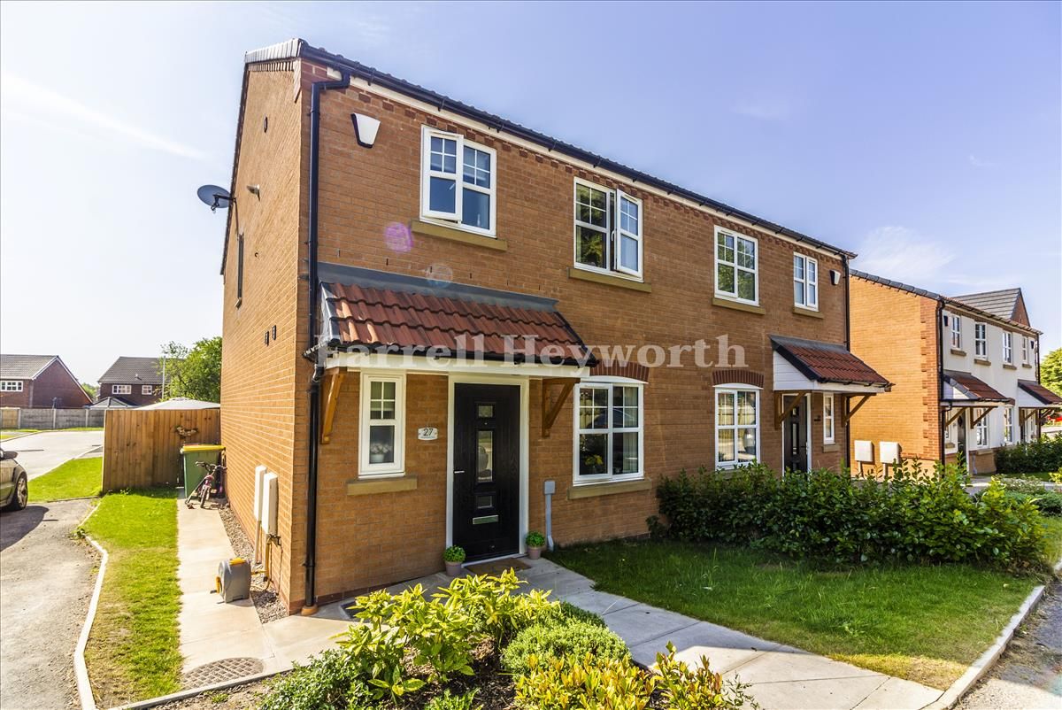 3 bed property for sale in Stapleford Close, Preston PR2 Zoopla