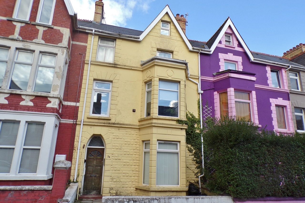 2 bed flat for sale in Mary Street, Porthcawl CF36 Zoopla