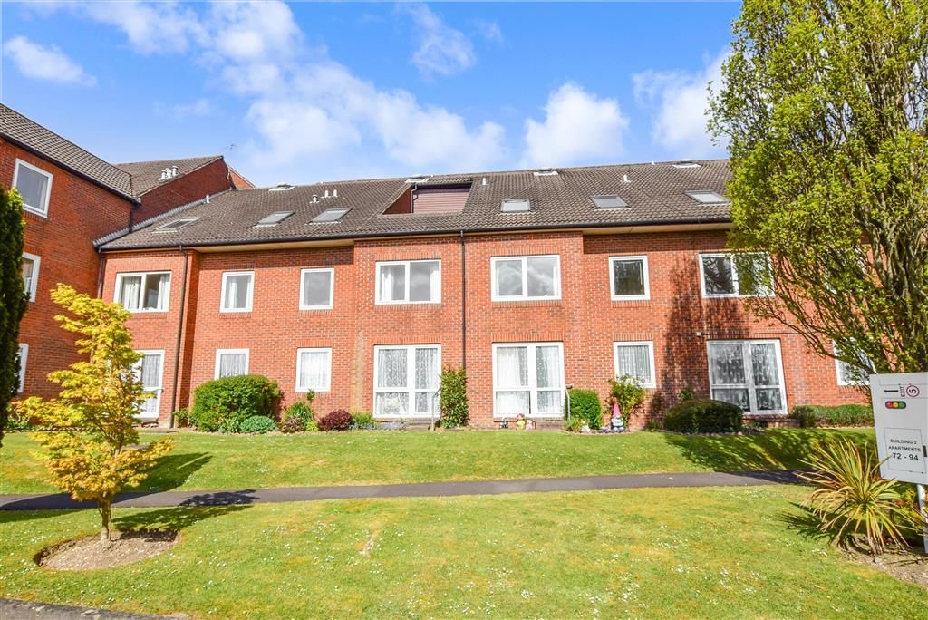 1 bed flat for sale in Hulbert Road, Waterlooville, Hampshire PO7 Zoopla