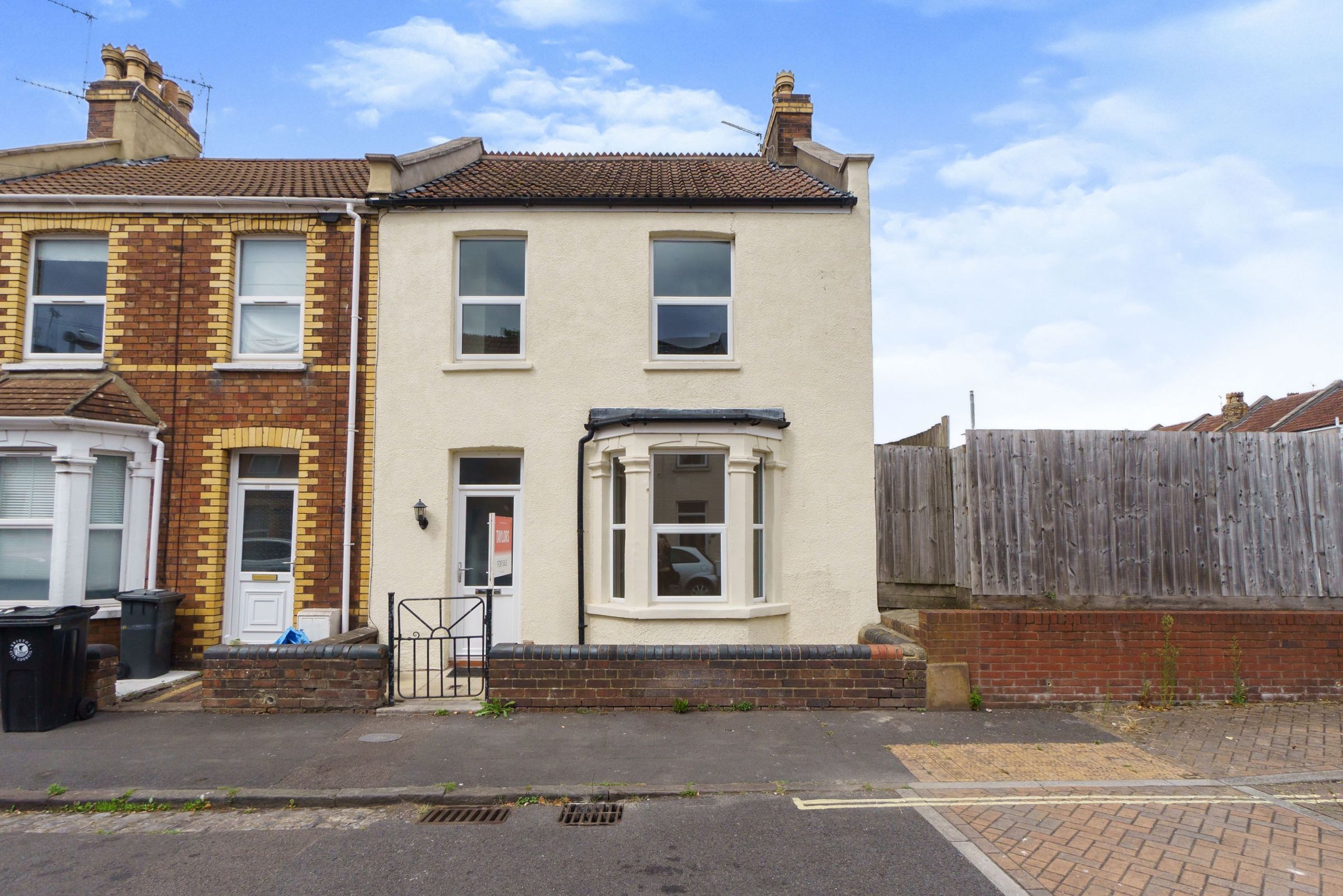 2 bed end terrace house for sale in Dunkirk Road, Fishponds, Bristol