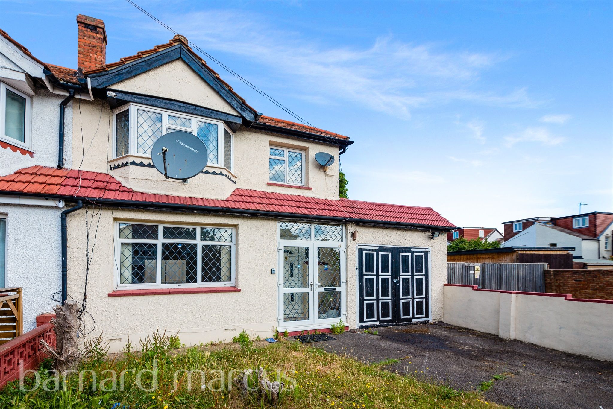3 bed semidetached house for sale in Brookfield Avenue, Sutton SM1