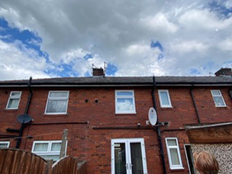 2 bed terraced house to rent in Dorset Avenue, Padiham, Burnley BB12