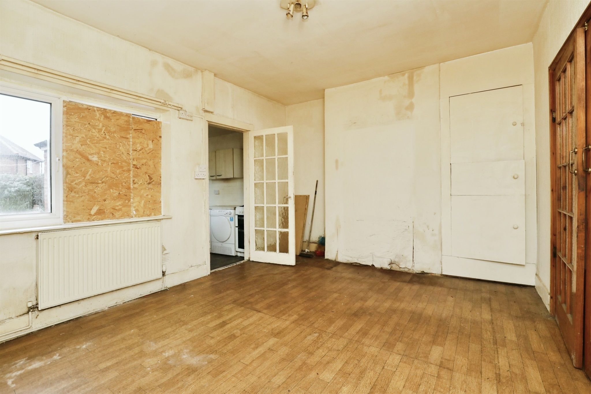 3 bed terraced house for sale in King Road, New Rossington