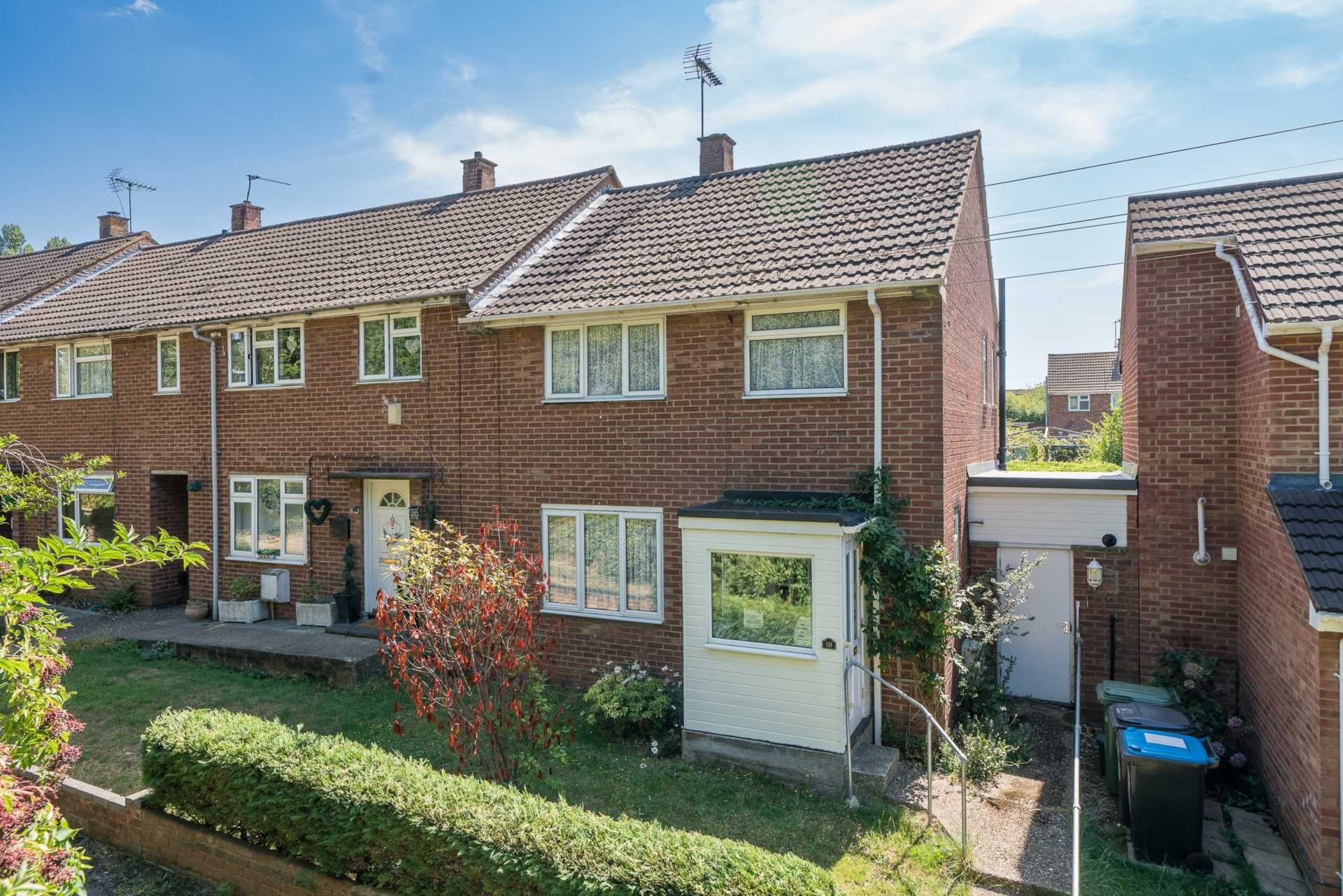 3 bed property for sale in Barnard Way, Hemel Hempstead HP3 Zoopla