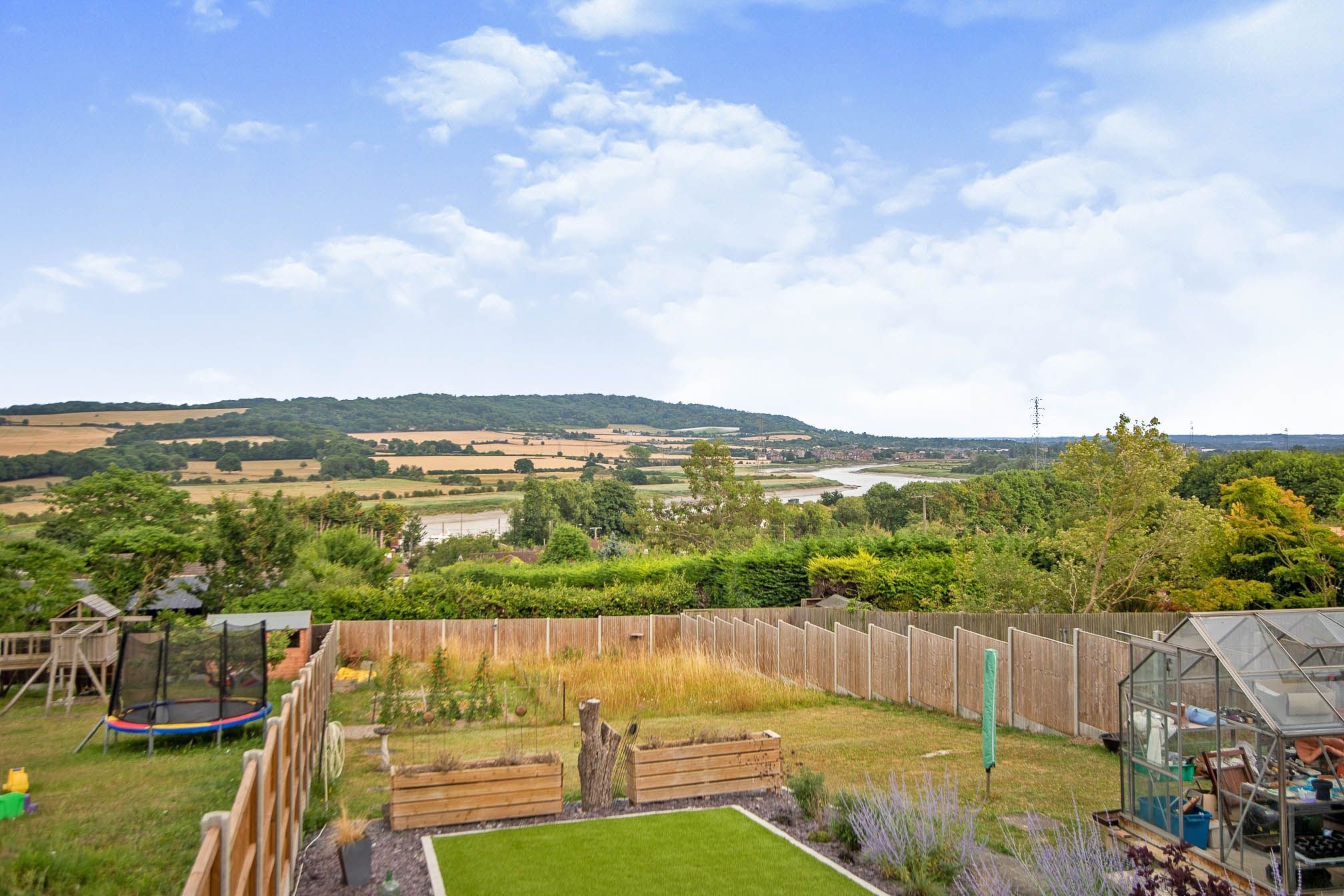 2 bed bungalow for sale in Pilgrims Road, Halling, Rochester, Kent ME2