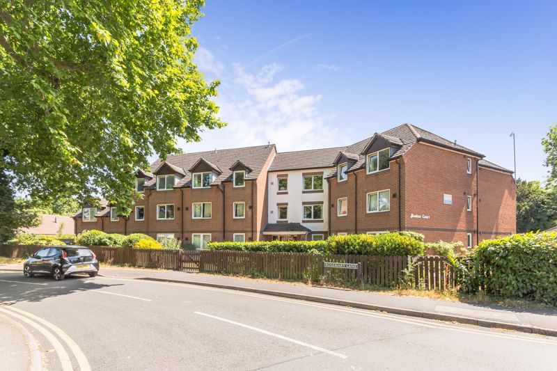 2 bed property for sale in Rosemary Lane, Horley, Surrey RH6 Zoopla